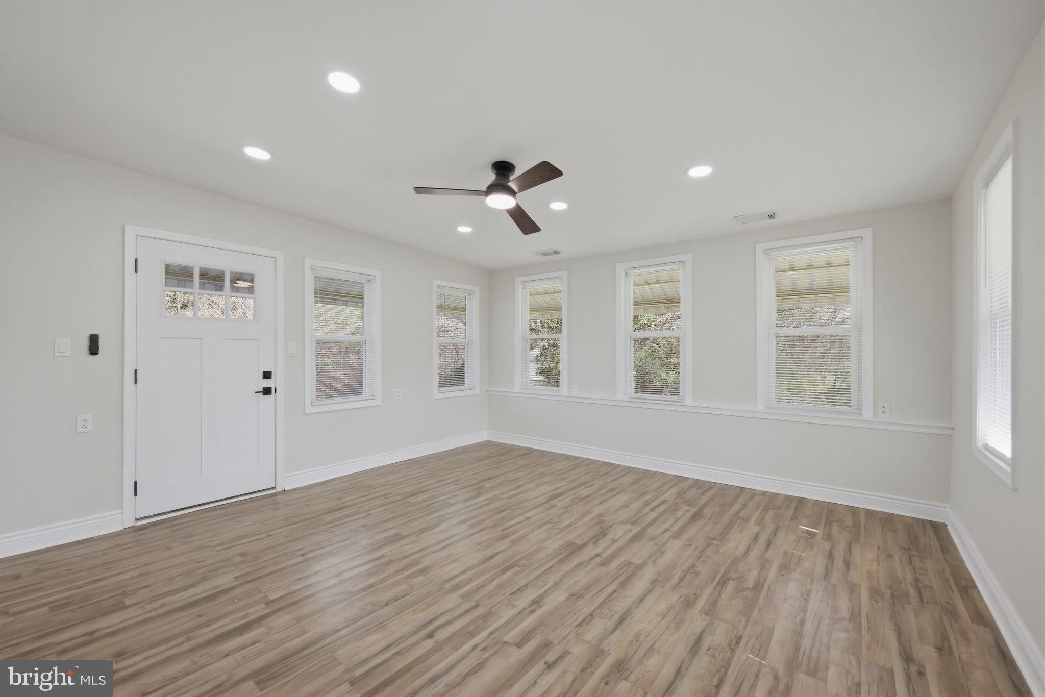 LLANGOLLEN ESTATES - Residential