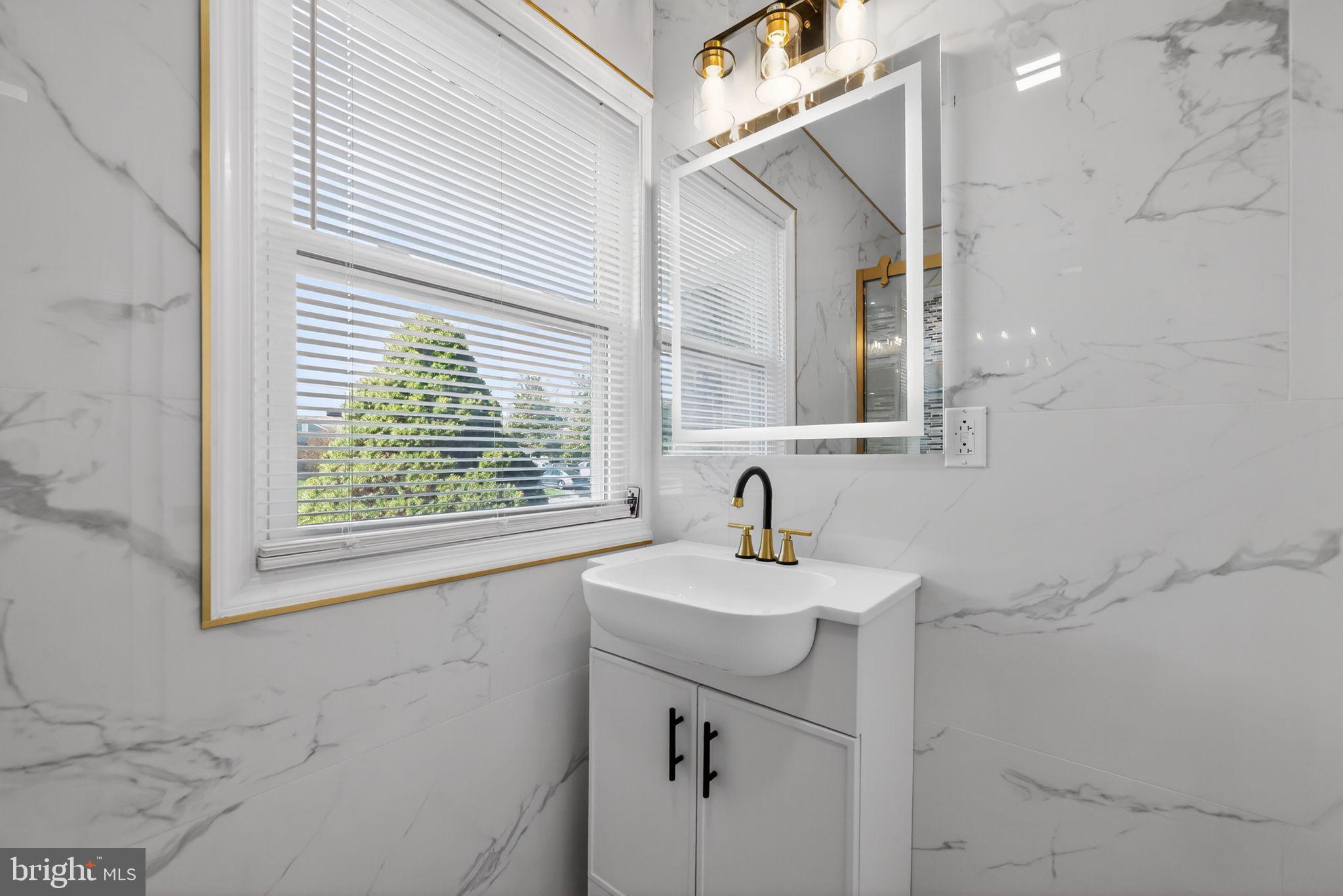 LLANGOLLEN ESTATES - Residential