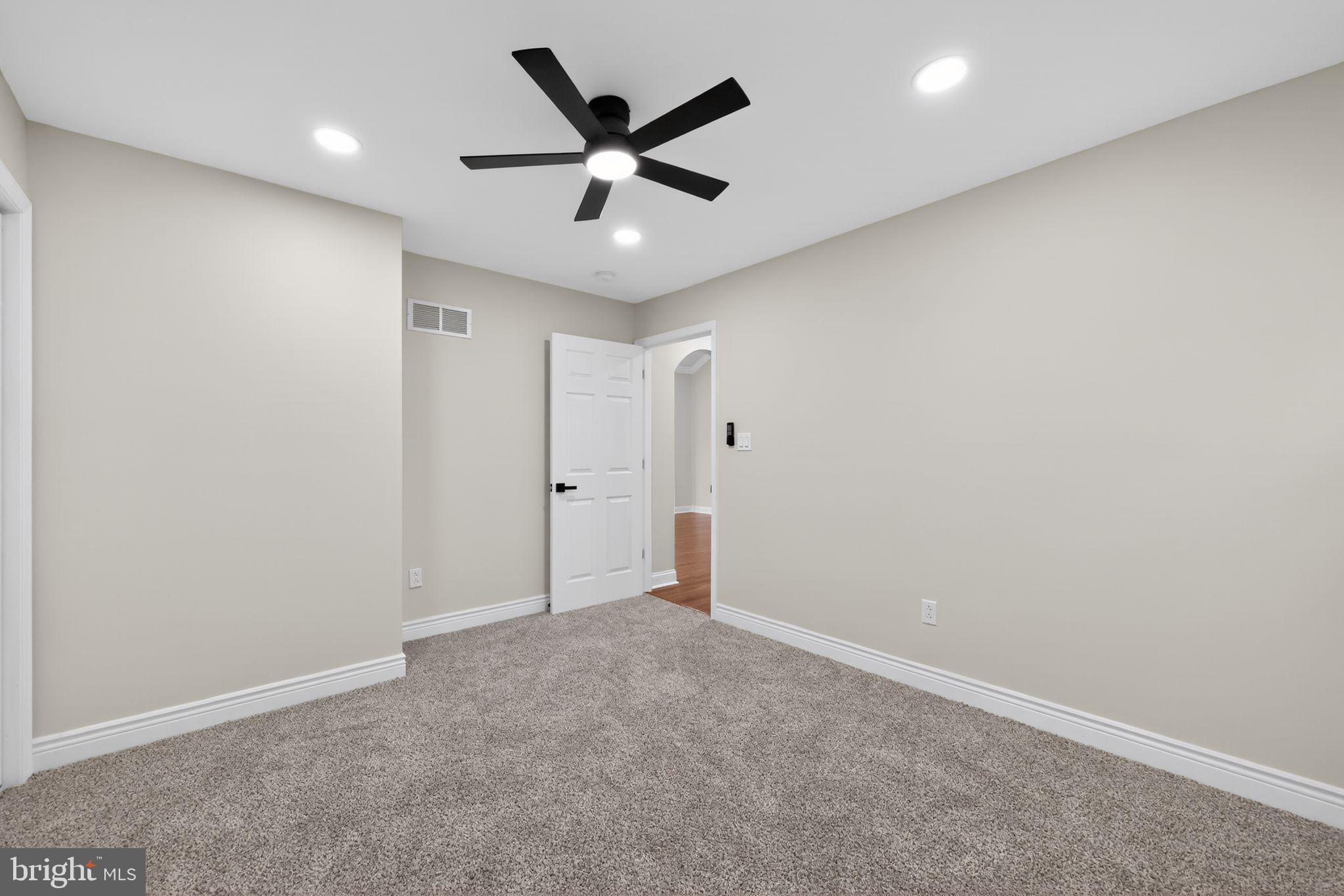 LLANGOLLEN ESTATES - Residential