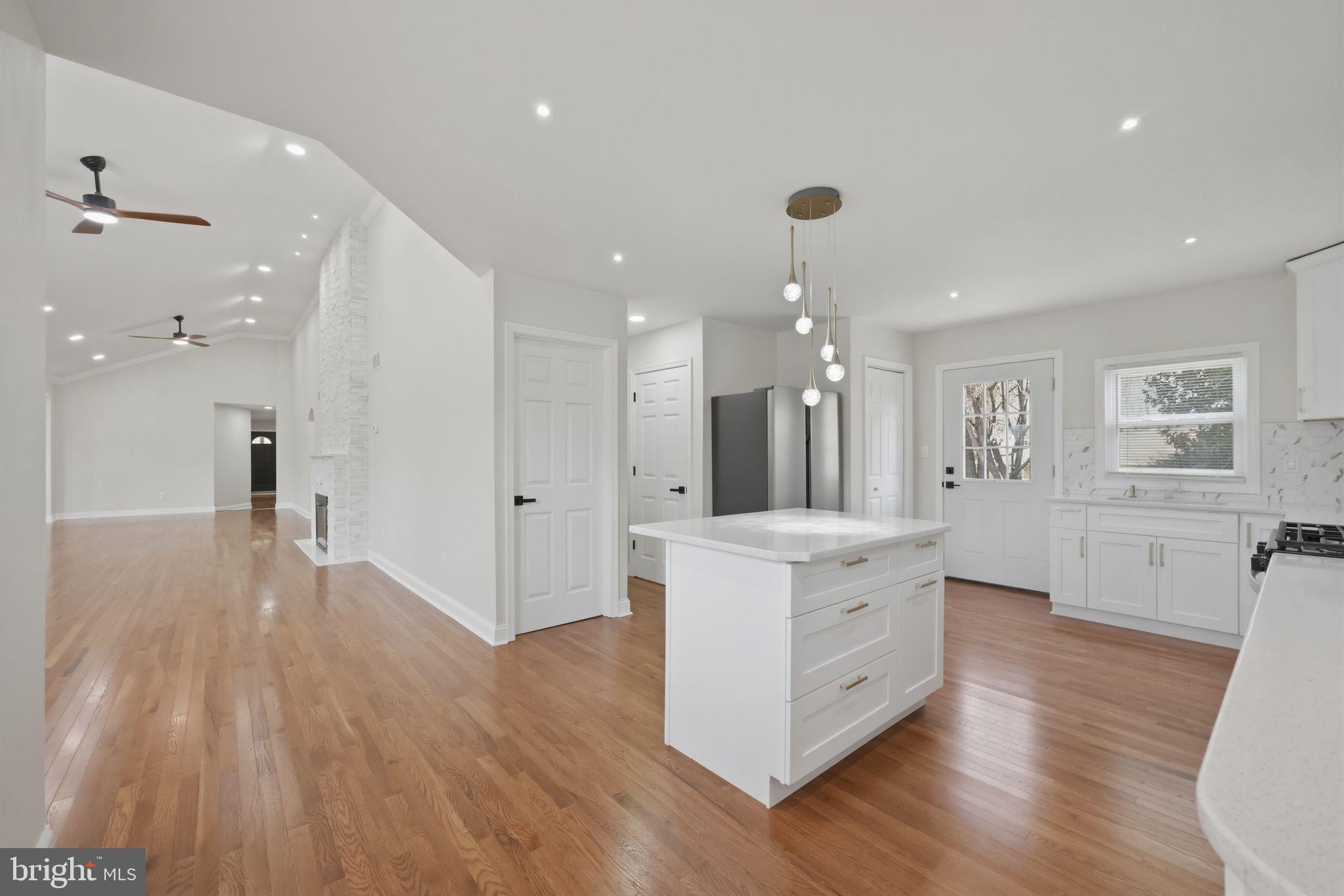 LLANGOLLEN ESTATES - Residential