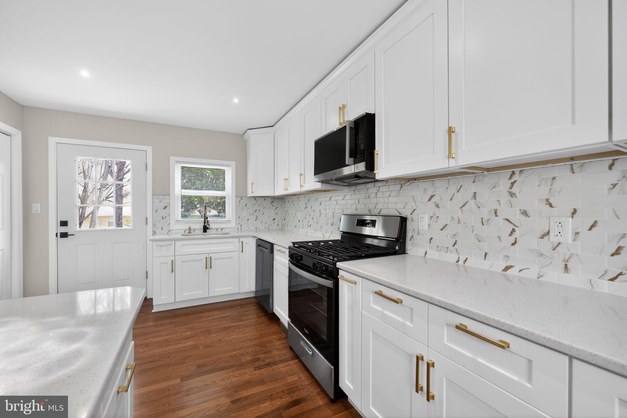 LLANGOLLEN ESTATES - Residential