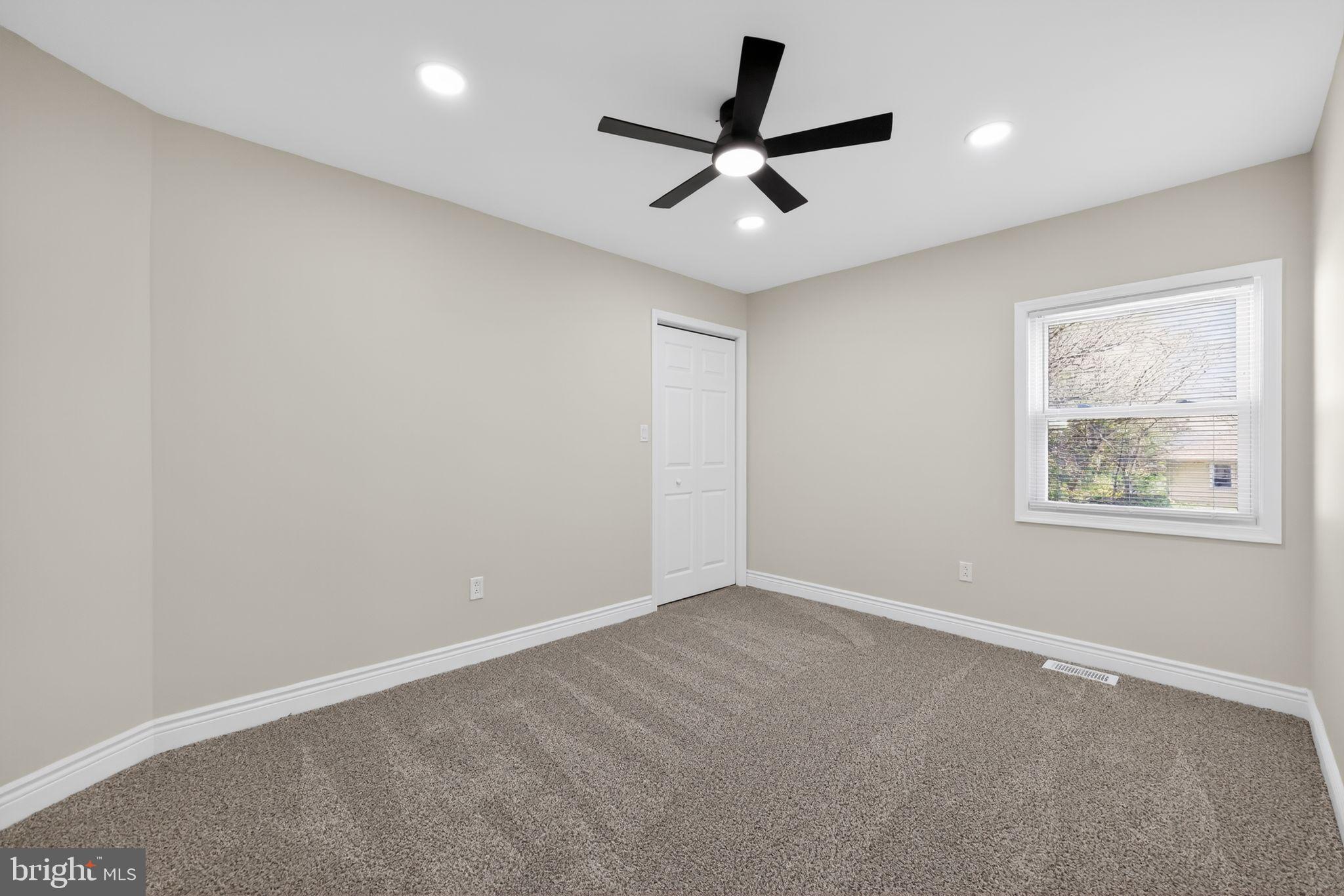 LLANGOLLEN ESTATES - Residential