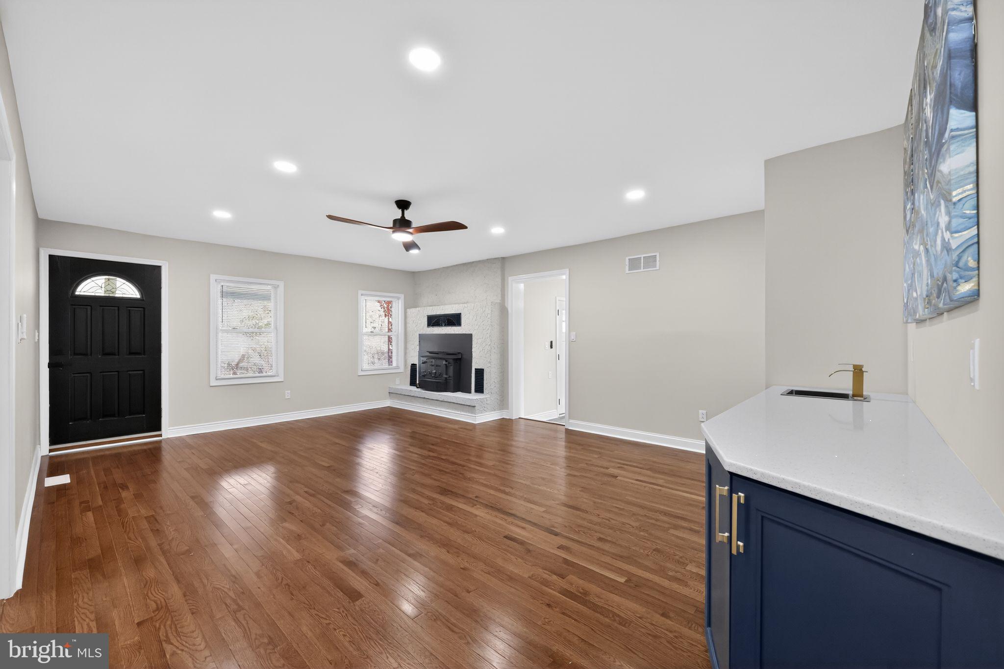 LLANGOLLEN ESTATES - Residential