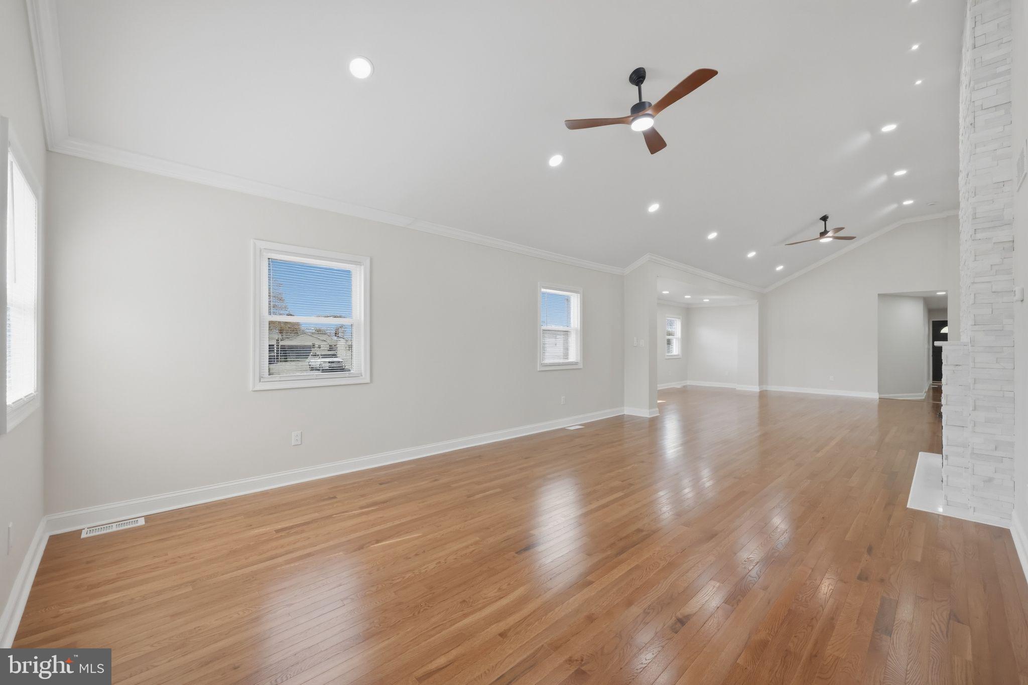 LLANGOLLEN ESTATES - Residential