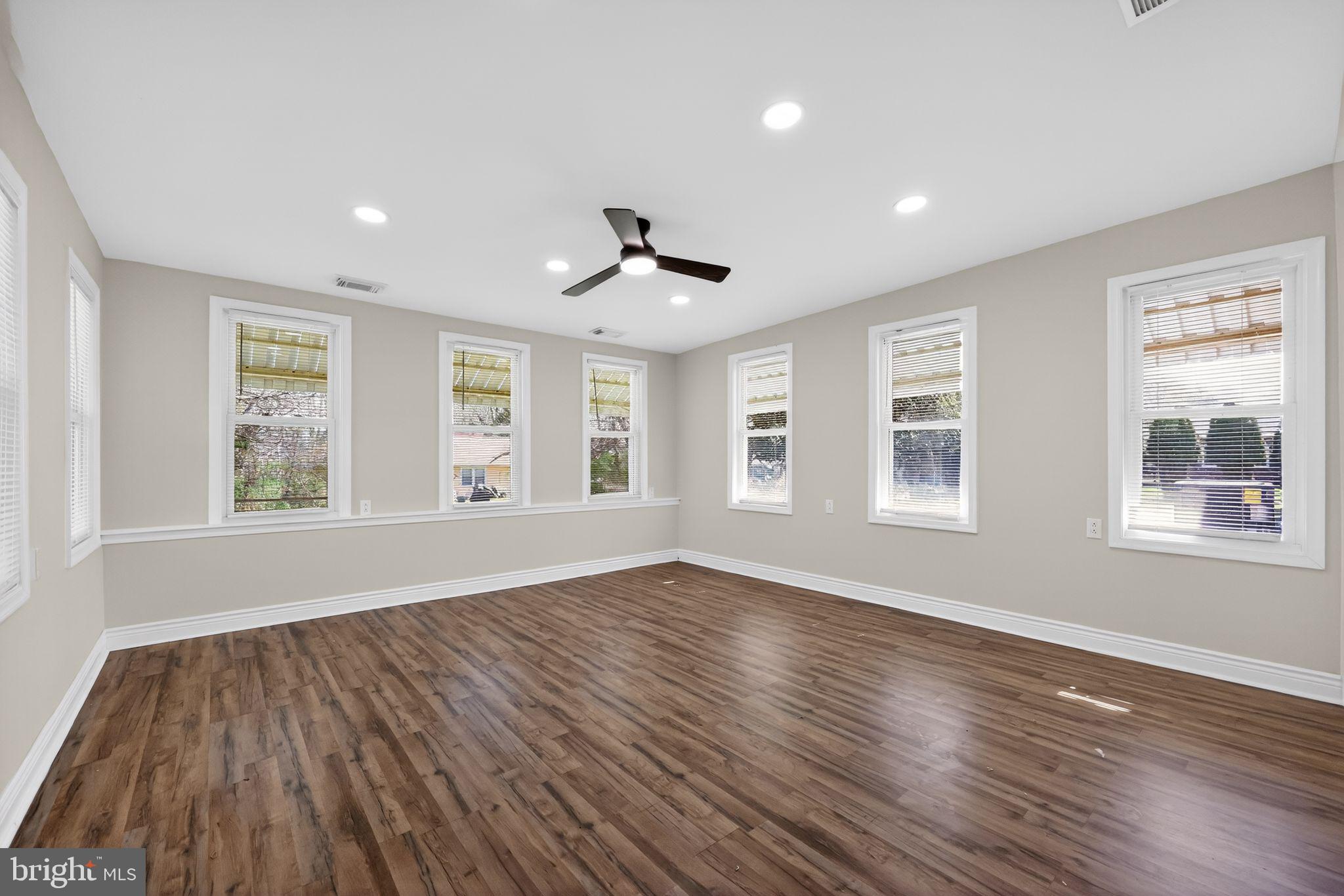 LLANGOLLEN ESTATES - Residential