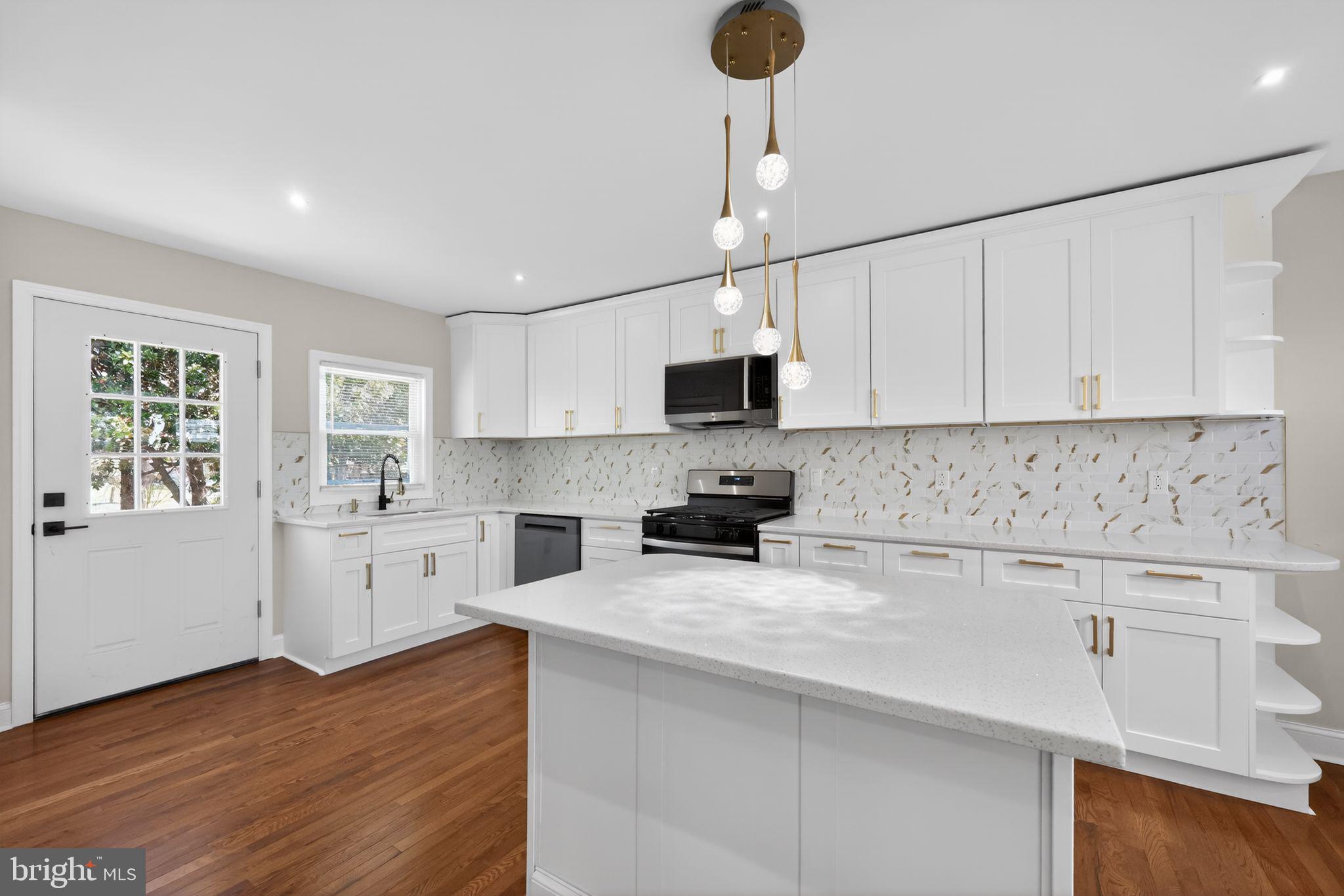 LLANGOLLEN ESTATES - Residential