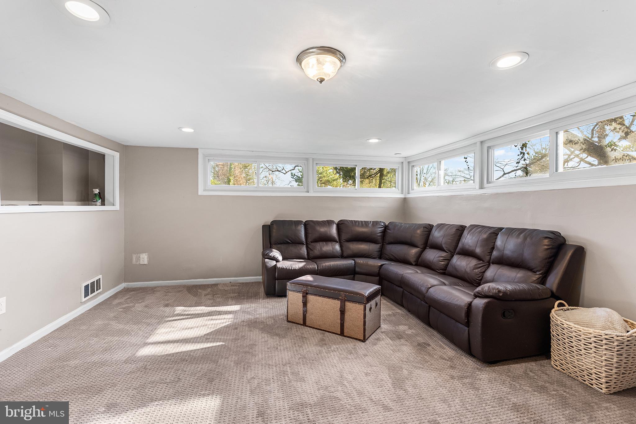 LAVEROCK - Residential