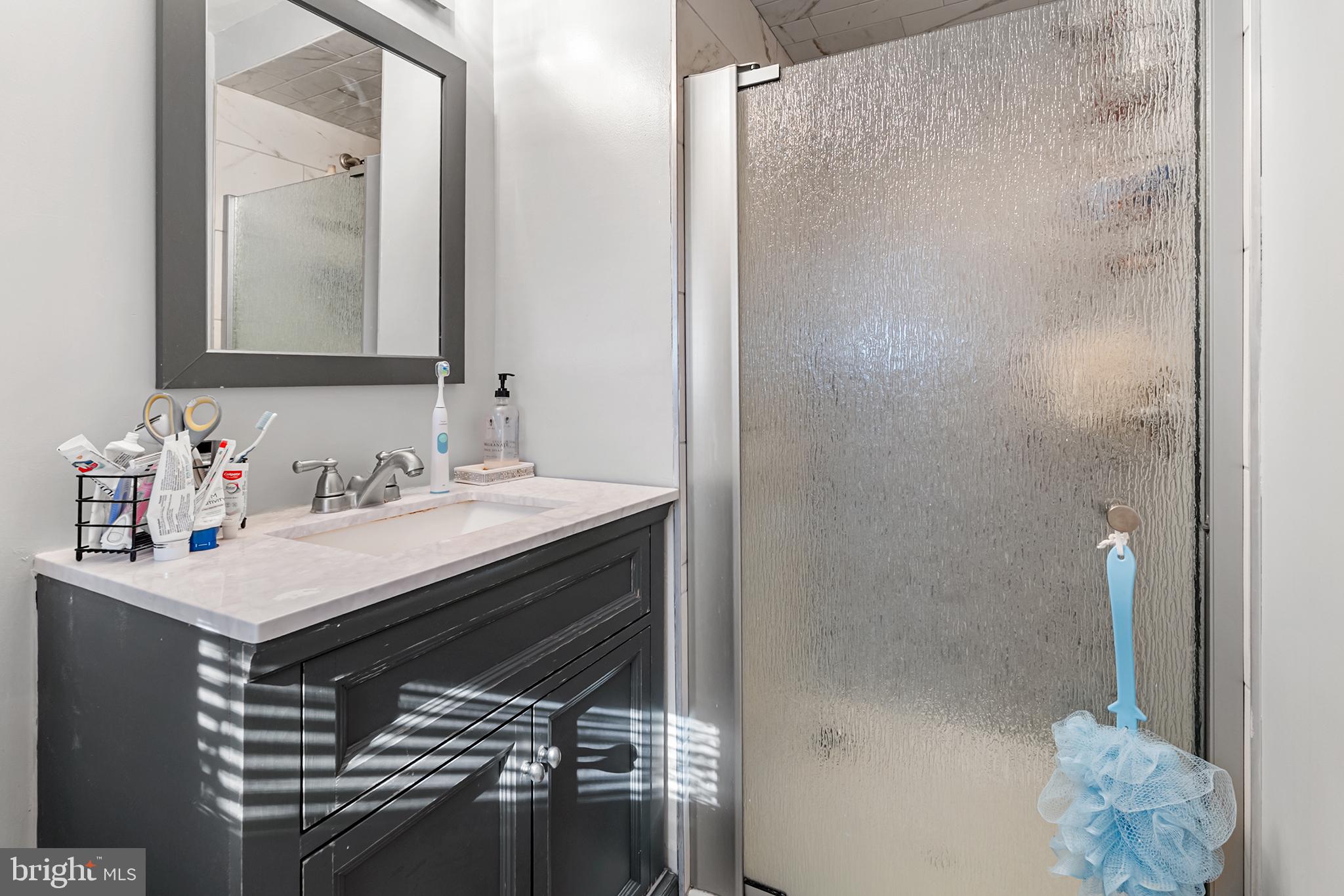 LAVEROCK - Residential