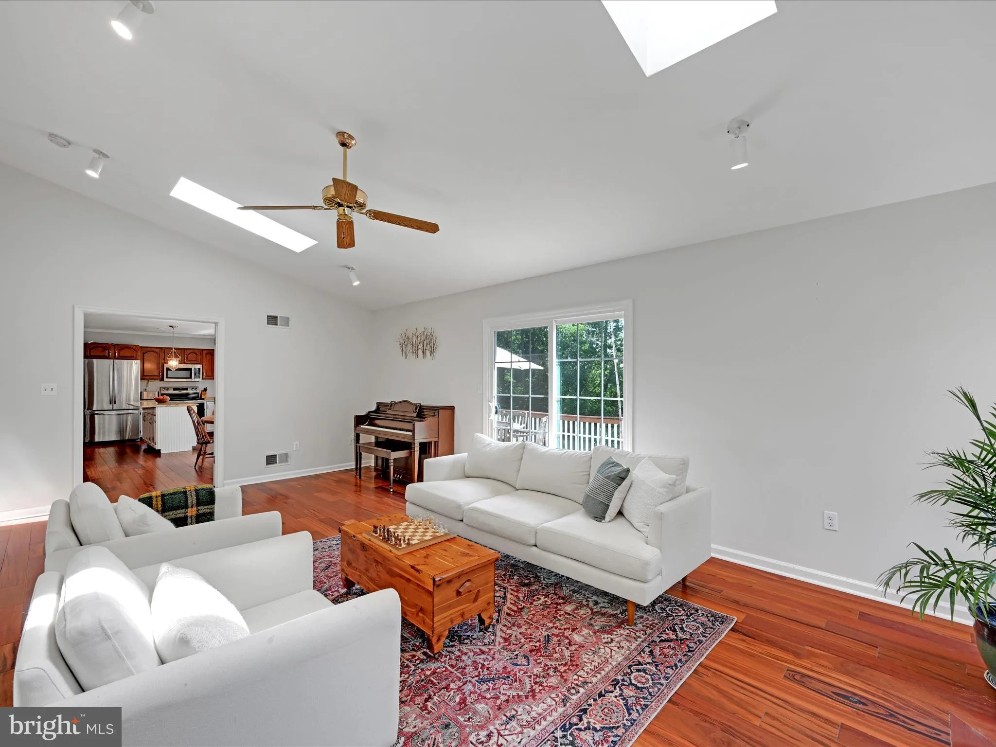 Lancaster, Pennsylvania 17603, United States, 5 Bedrooms Bedrooms, ,3 BathroomsBathrooms,Residential,Active,160199