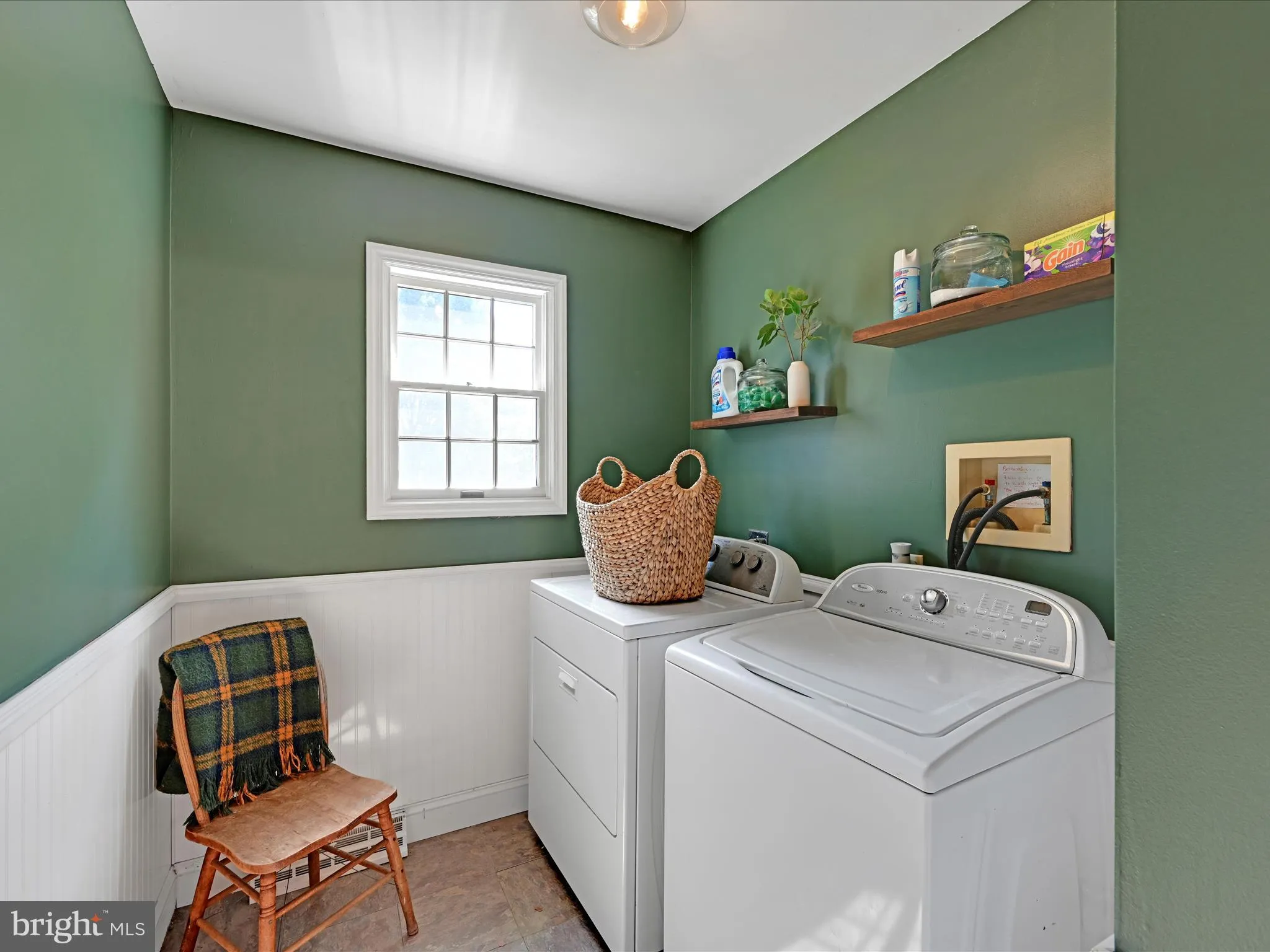 Lancaster, Pennsylvania 17603, United States, 5 Bedrooms Bedrooms, ,3 BathroomsBathrooms,Residential,Active,160199