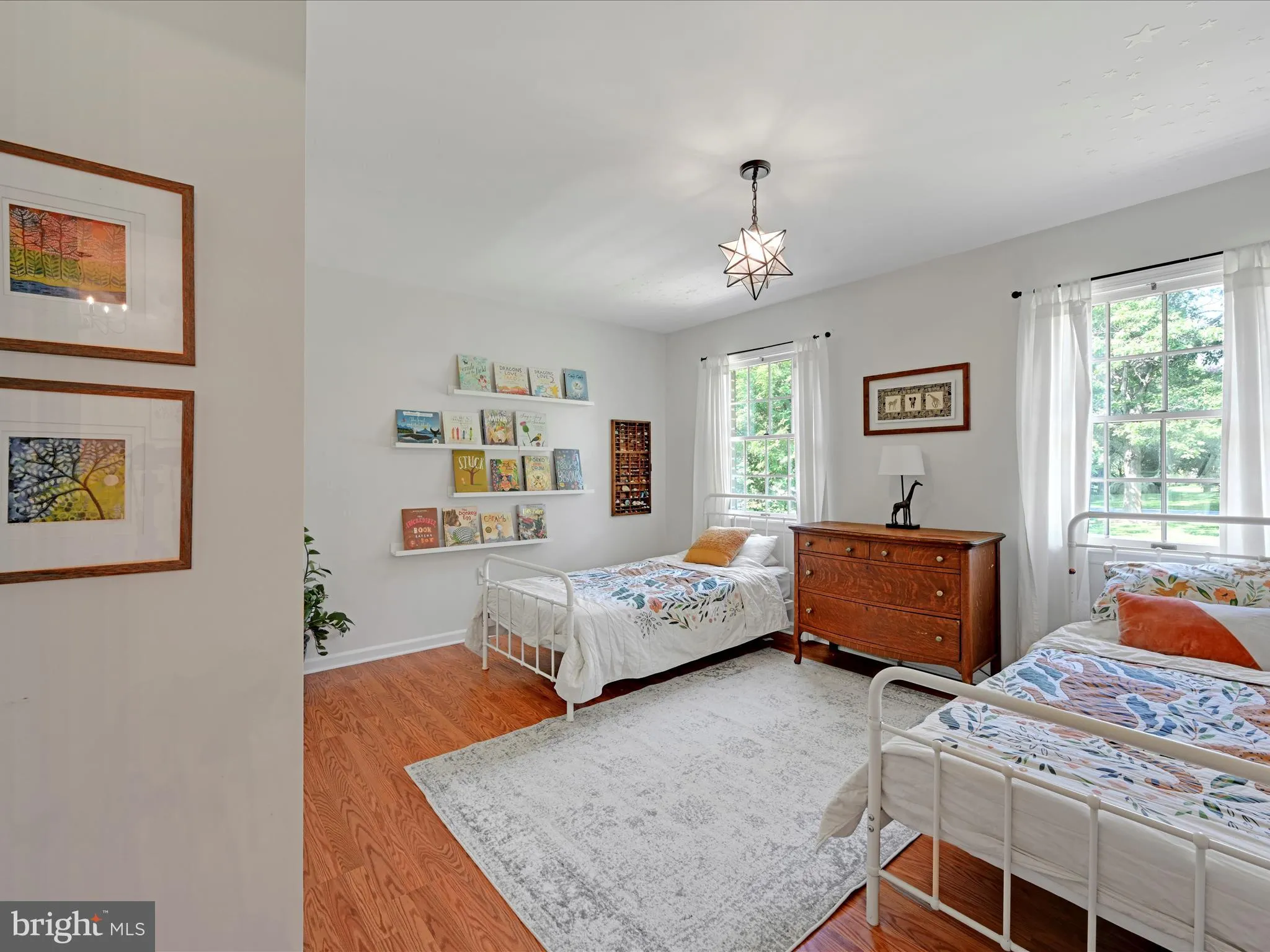 Lancaster, Pennsylvania 17603, United States, 5 Bedrooms Bedrooms, ,3 BathroomsBathrooms,Residential,Active,160199