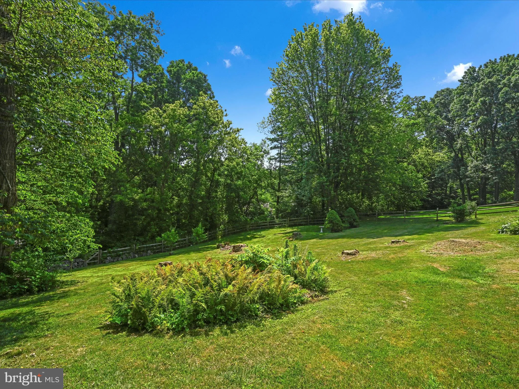 Lancaster, Pennsylvania 17603, United States, 5 Bedrooms Bedrooms, ,3 BathroomsBathrooms,Residential,Active,160199