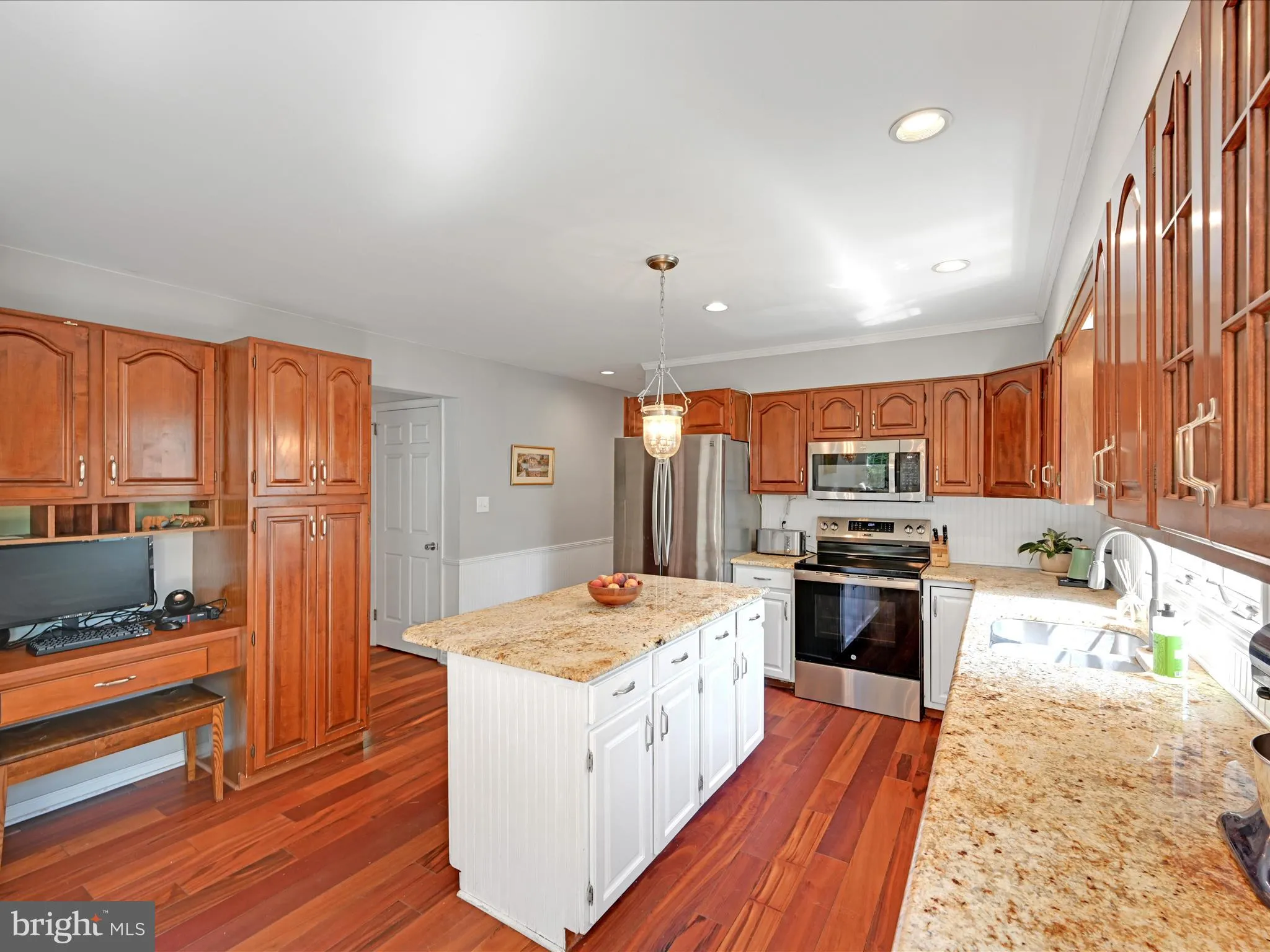 Lancaster, Pennsylvania 17603, United States, 5 Bedrooms Bedrooms, ,3 BathroomsBathrooms,Residential,Active,160199