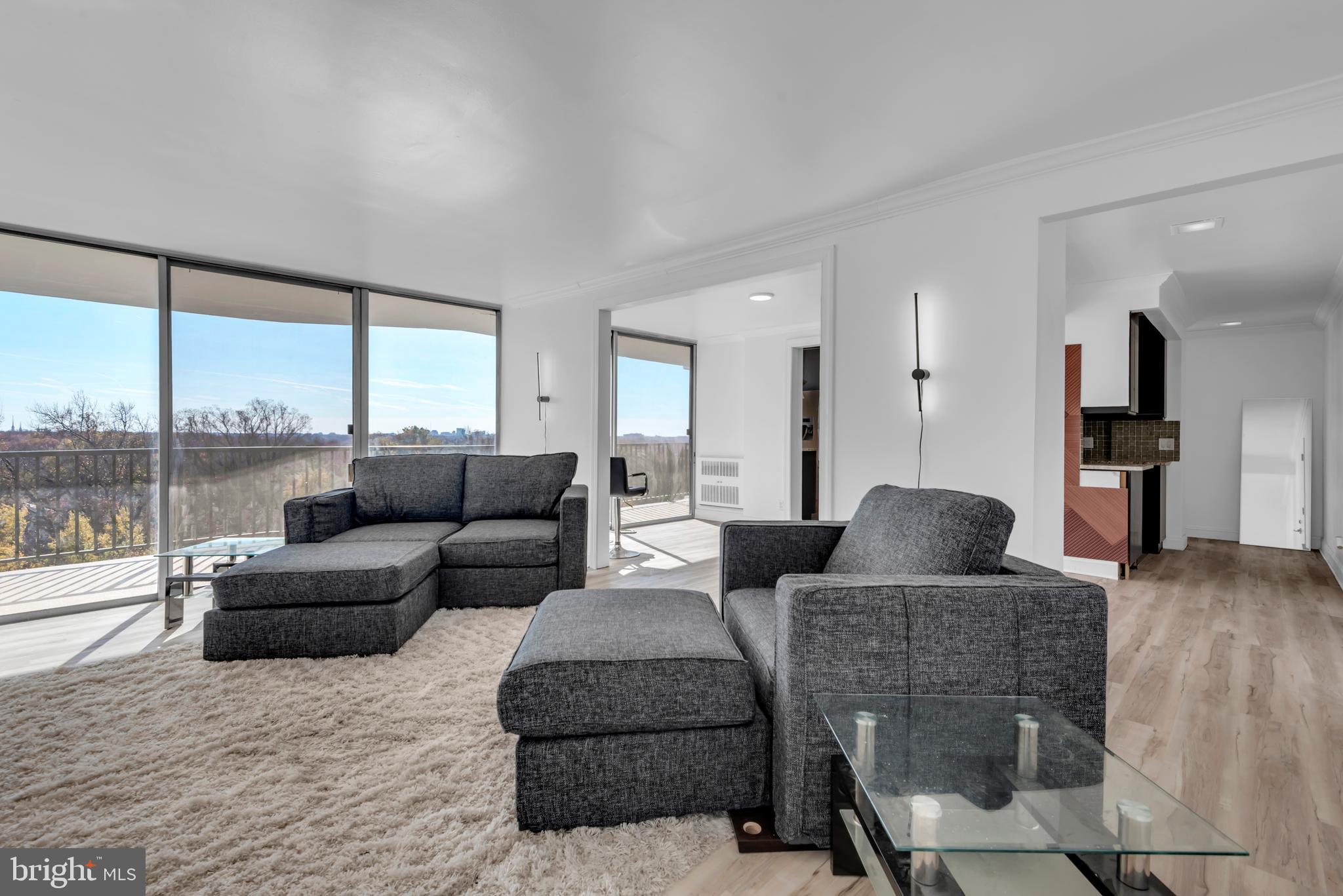 THE WATERFORD - Residential