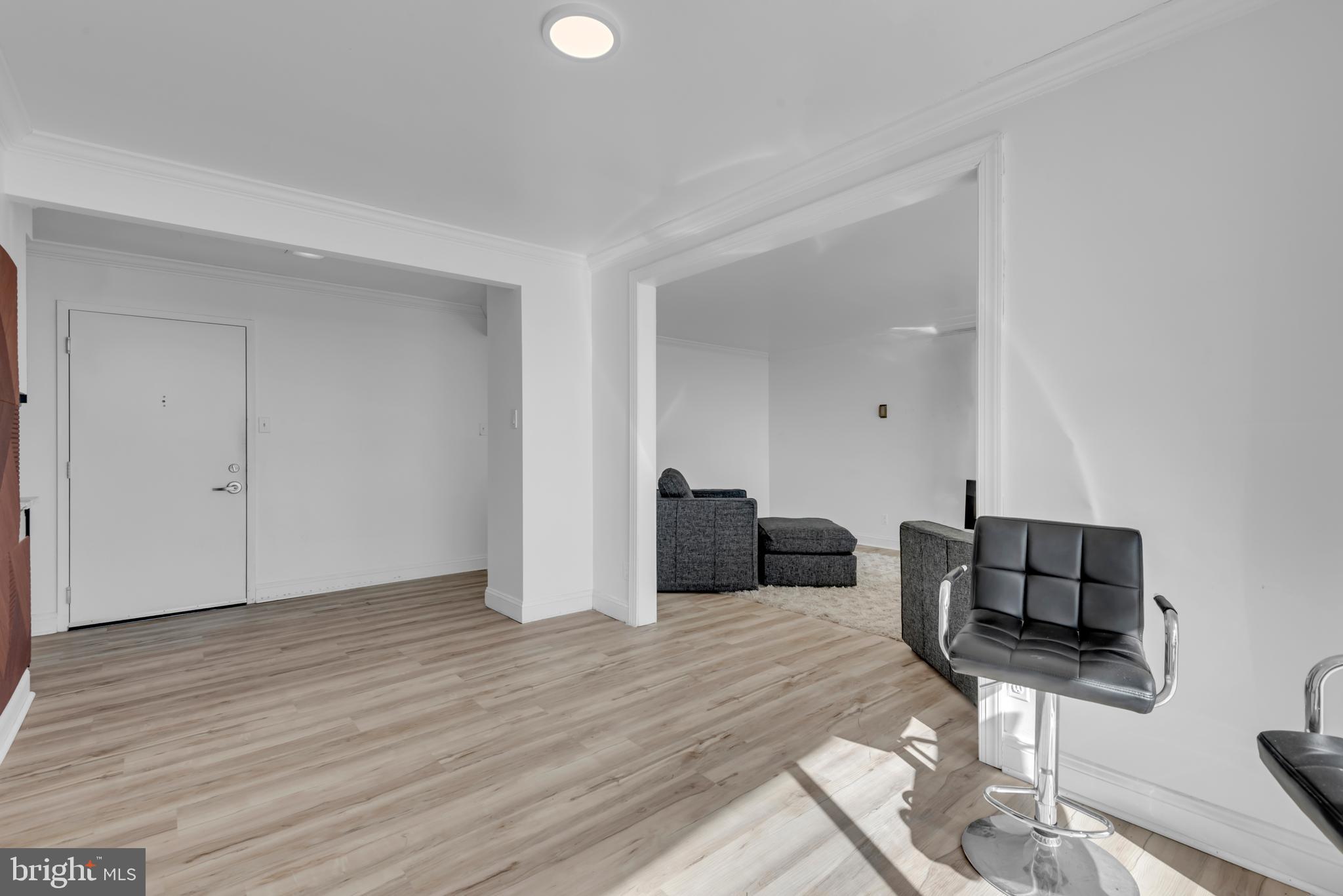 THE WATERFORD - Residential