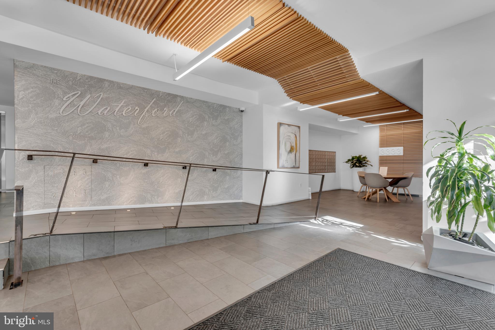 THE WATERFORD - Residential