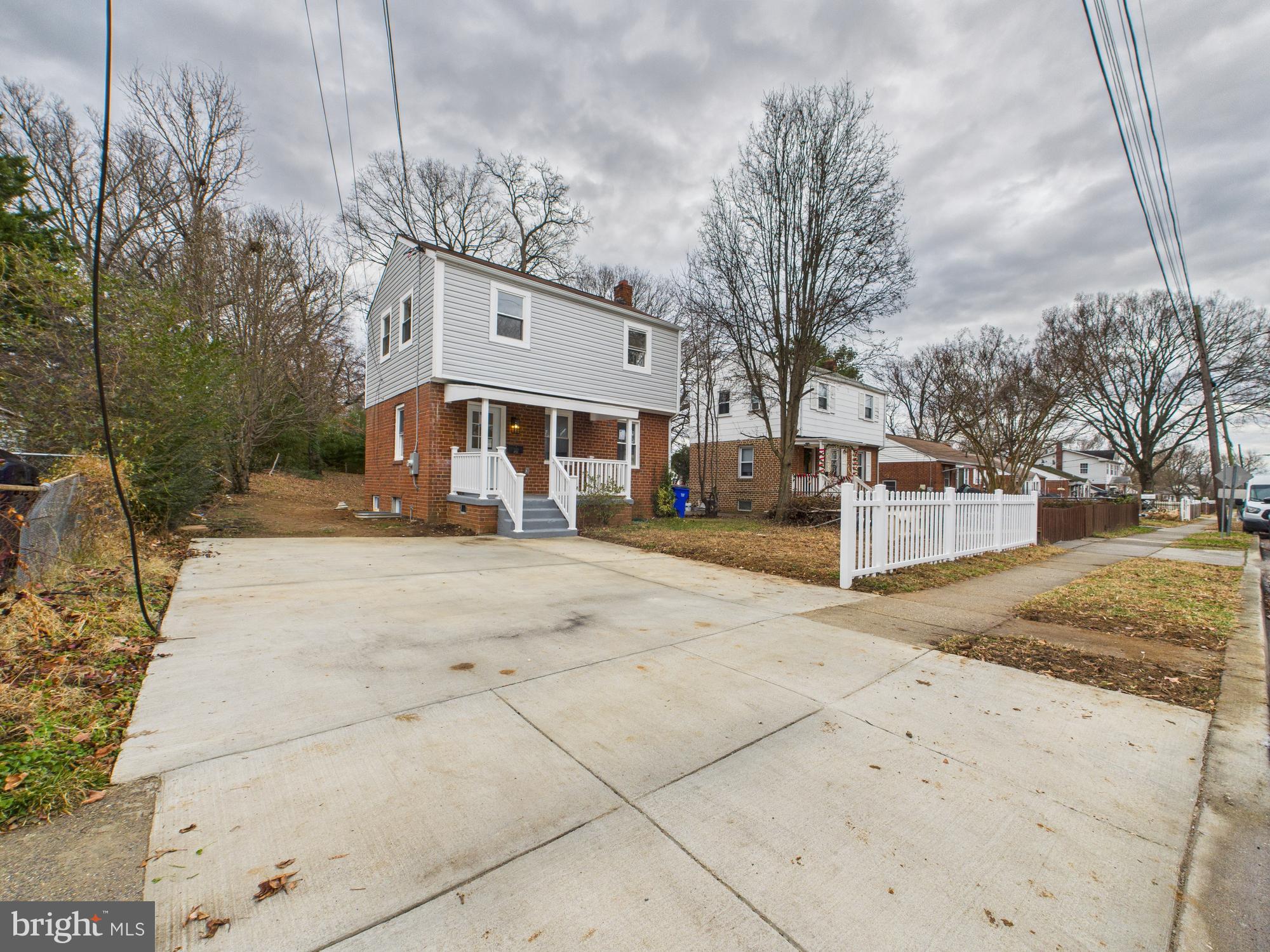 HOLLYWOOD - Residential