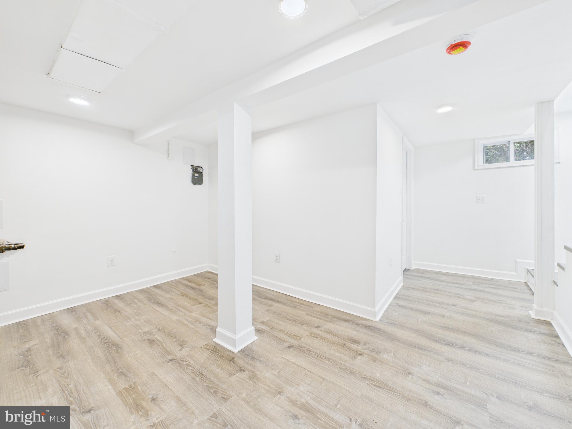 HOLLYWOOD - Residential