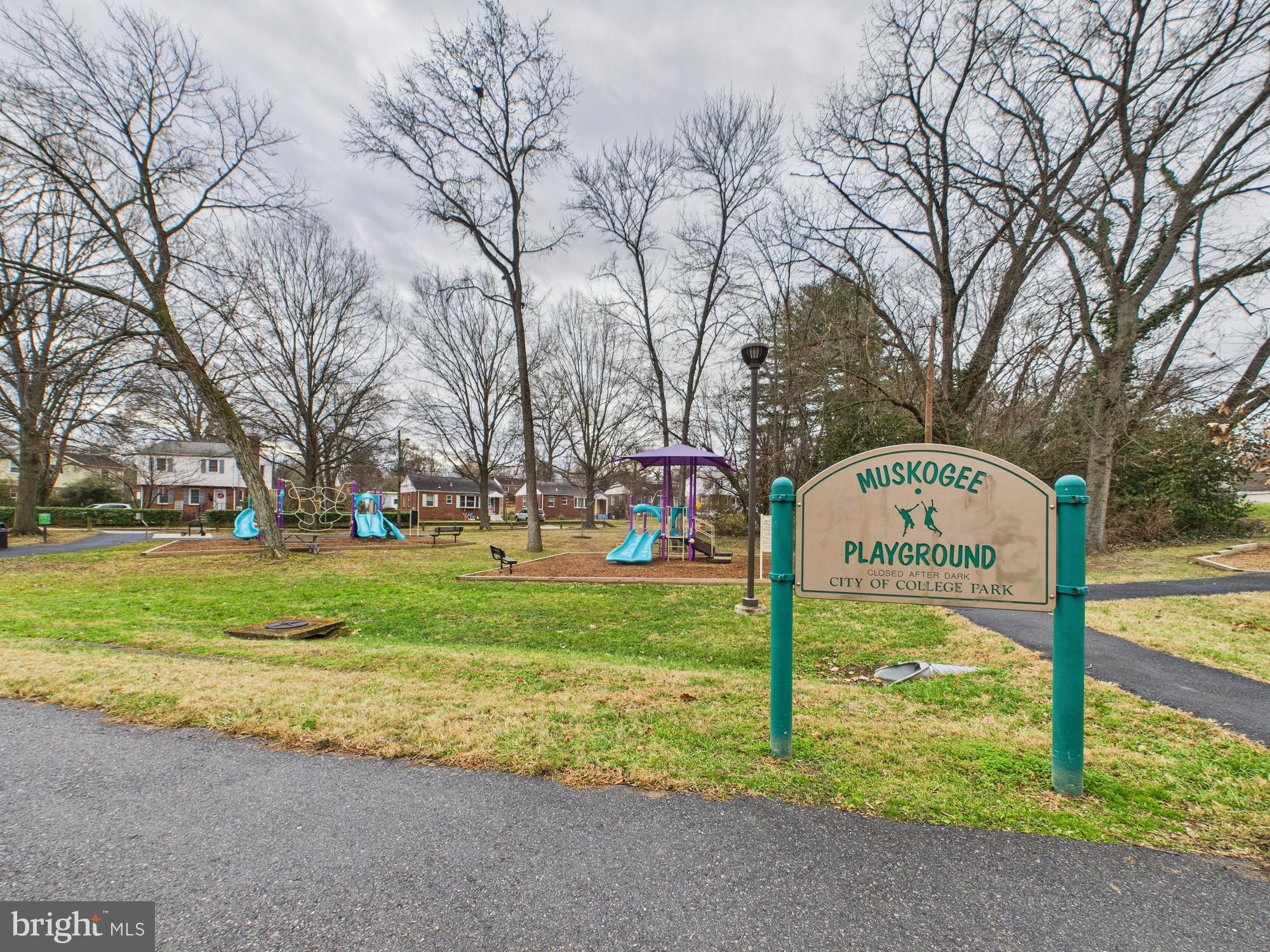 HOLLYWOOD - Residential