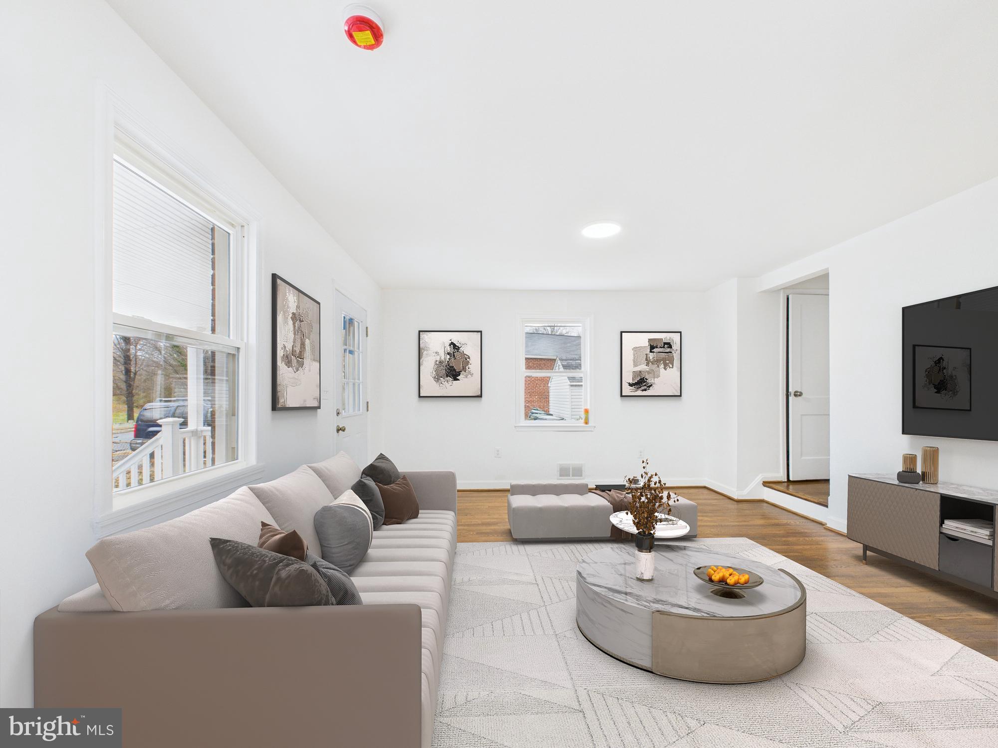 HOLLYWOOD - Residential