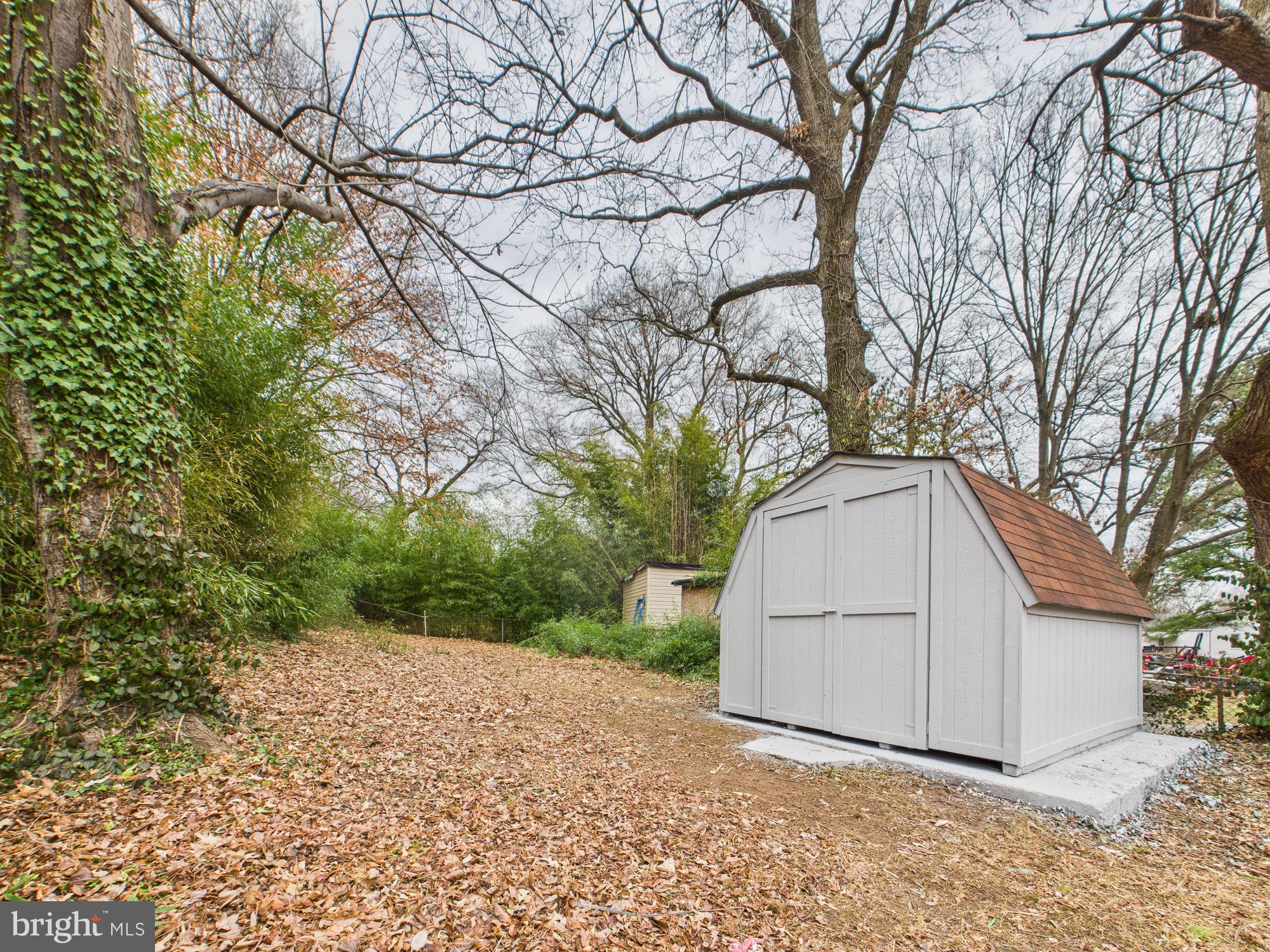 HOLLYWOOD - Residential