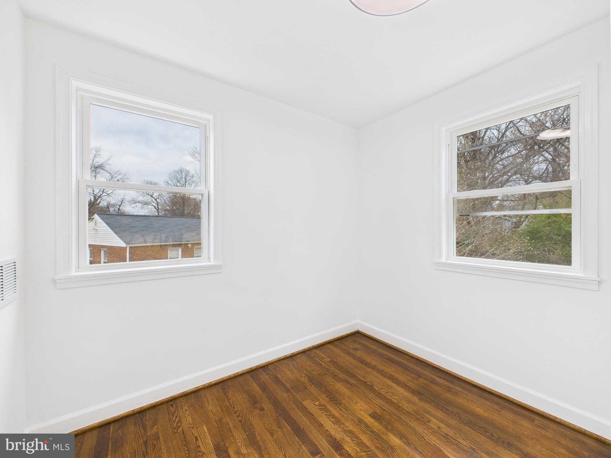 HOLLYWOOD - Residential