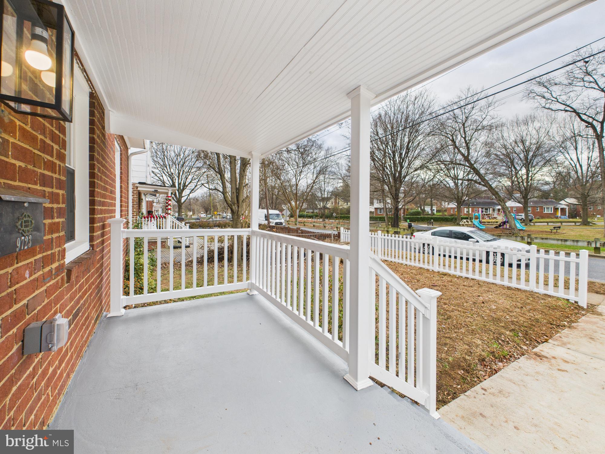 HOLLYWOOD - Residential