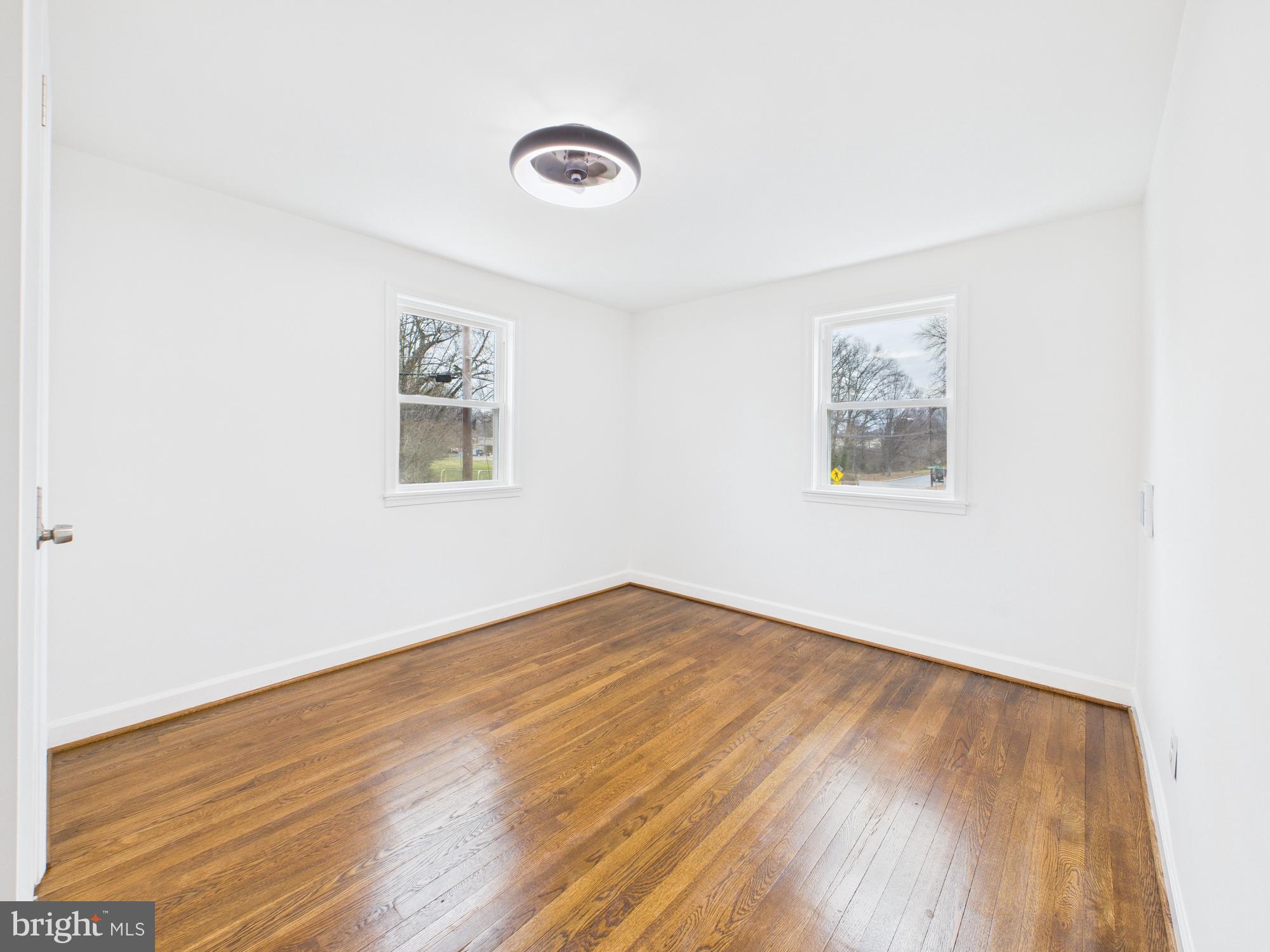 HOLLYWOOD - Residential