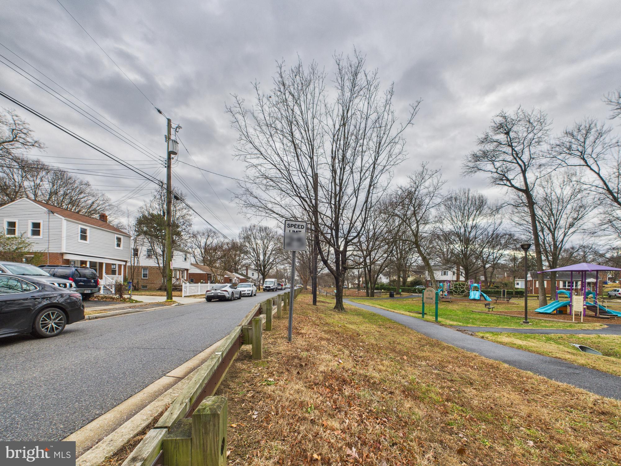 HOLLYWOOD - Residential