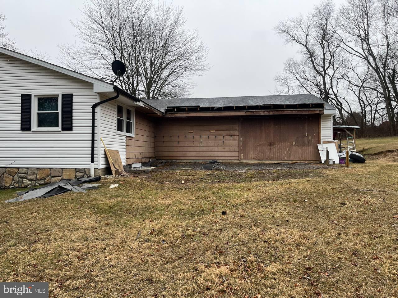 FOREST HILLS - Residential