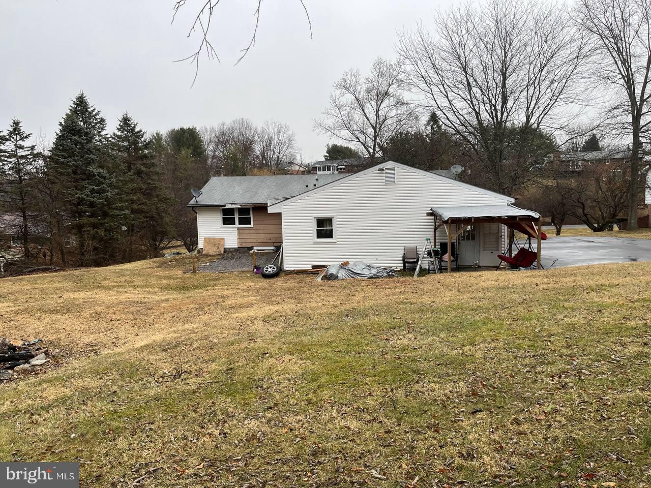 FOREST HILLS - Residential