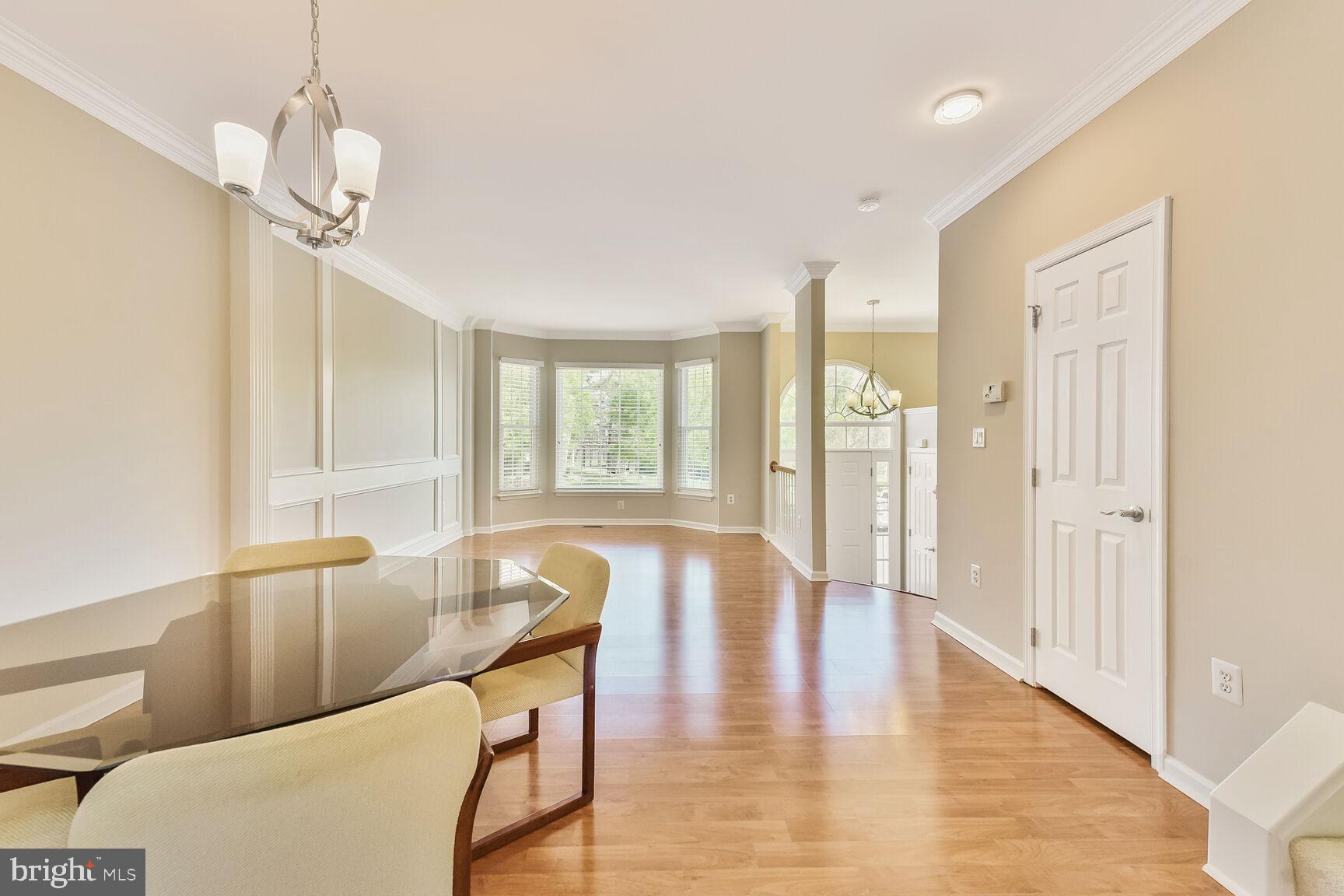 ASHBURN VILLAGE - Residential Lease