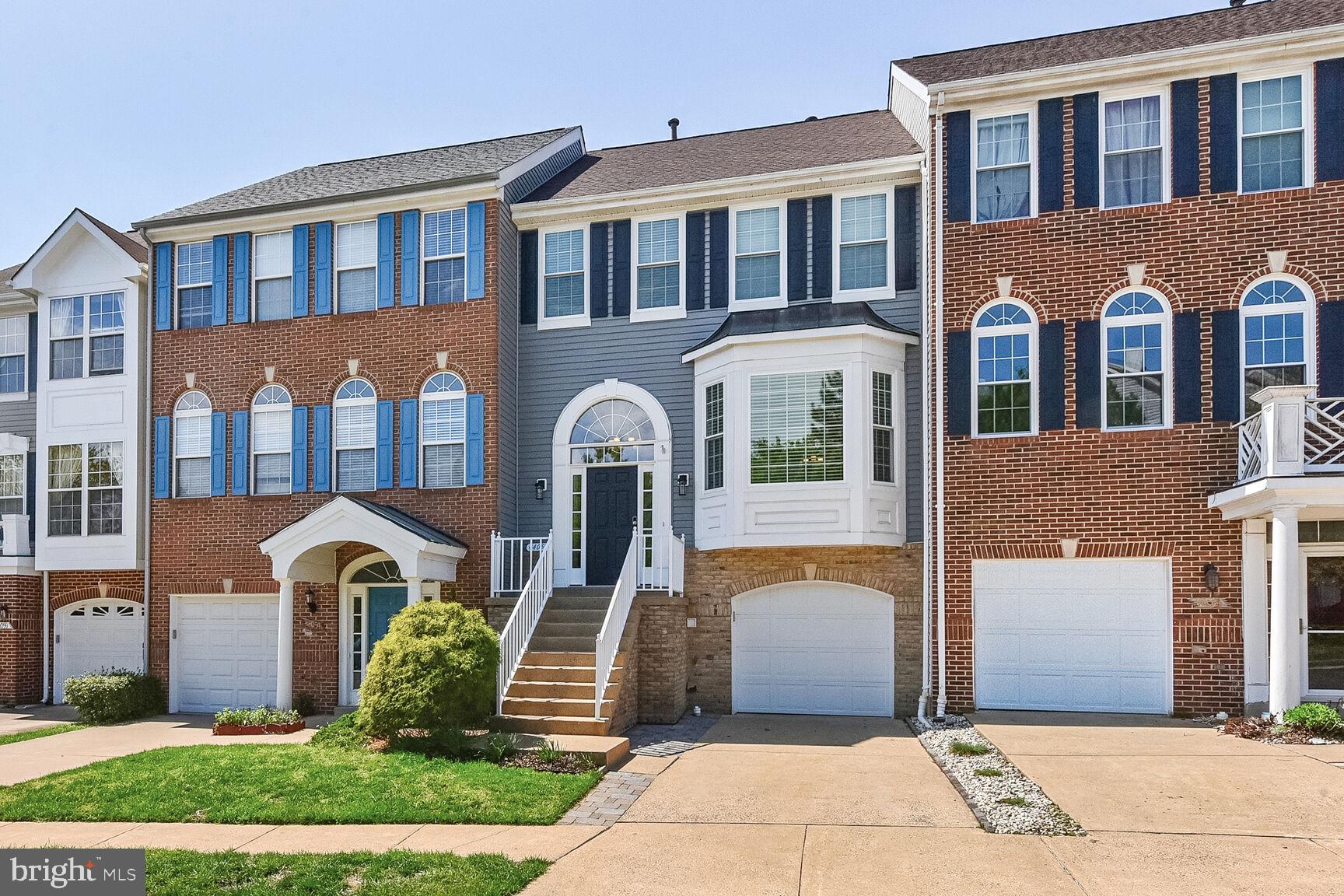 ASHBURN VILLAGE - Residential Lease