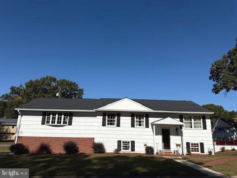 750 215TH STREET PASADENA MD 21122
