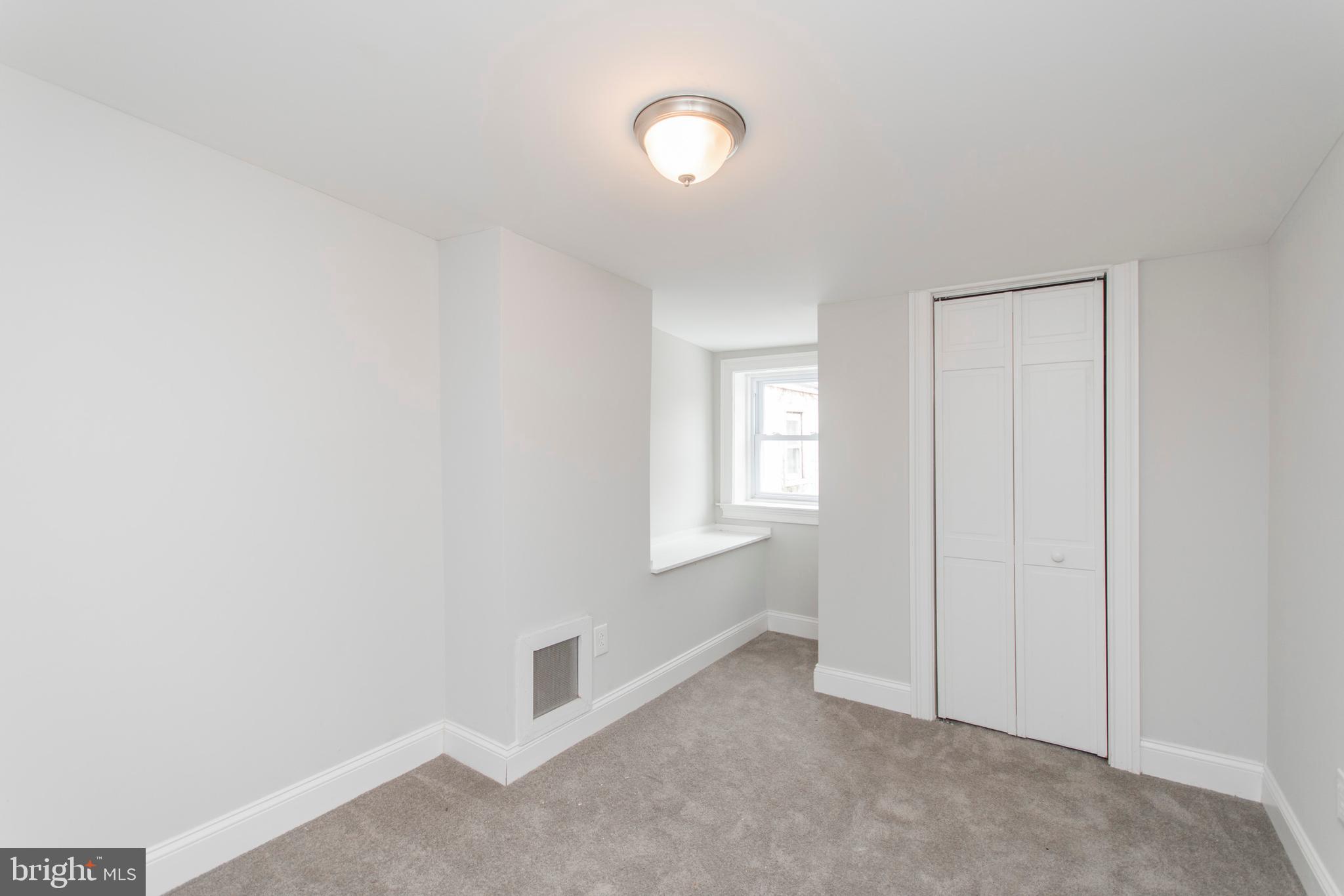 GERMANTOWN (EAST) - Residential