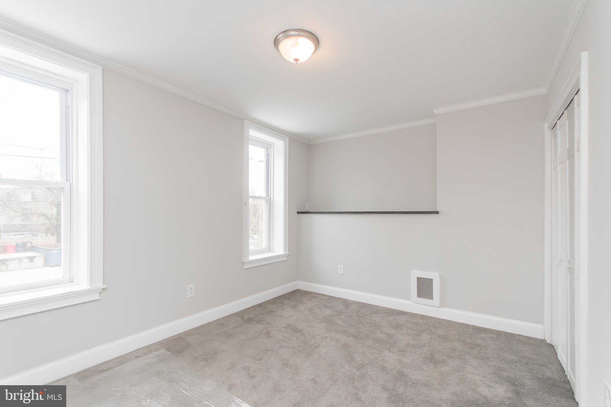 GERMANTOWN (EAST) - Residential