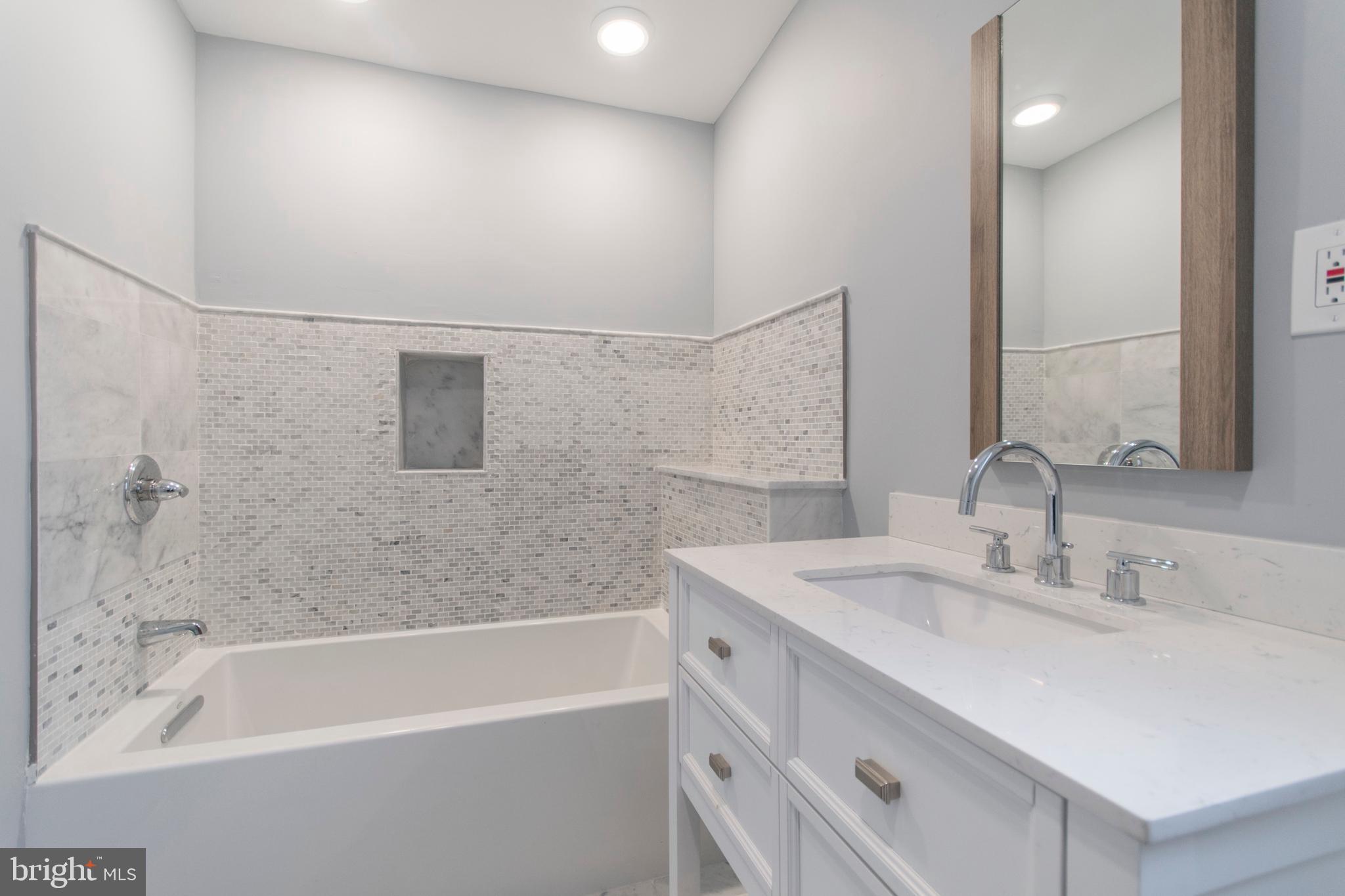 GERMANTOWN (EAST) - Residential