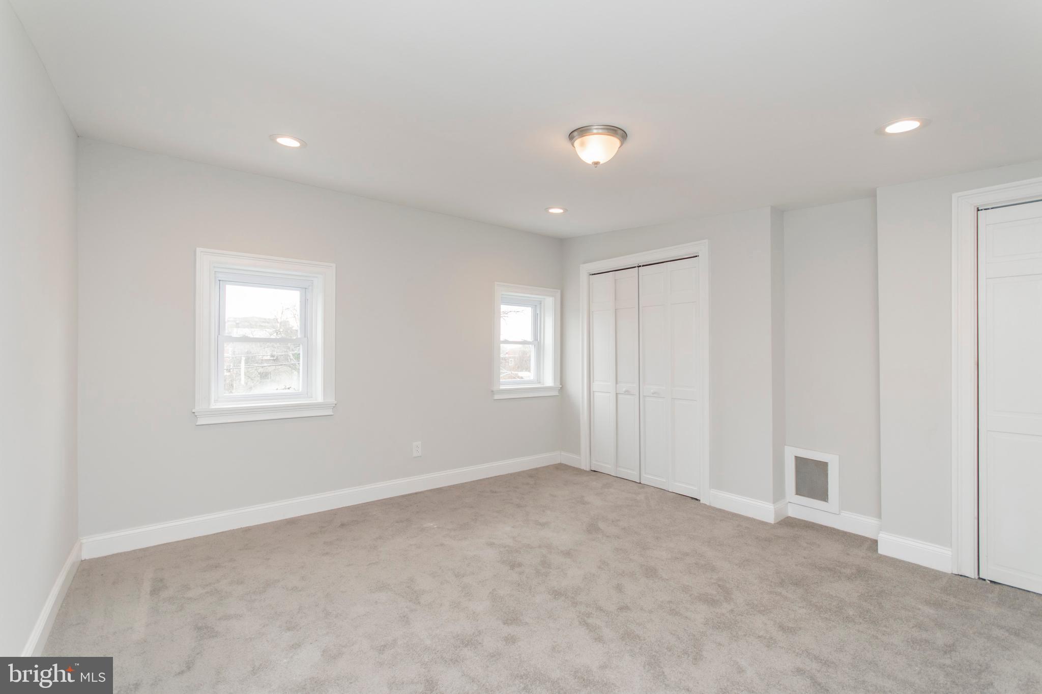 GERMANTOWN (EAST) - Residential