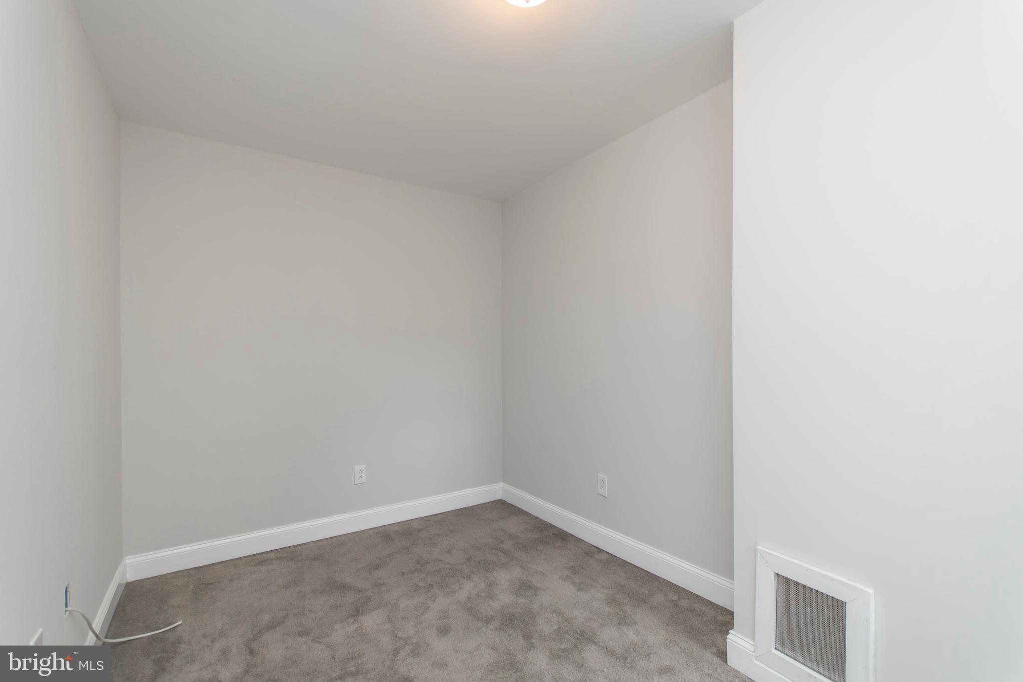 GERMANTOWN (EAST) - Residential