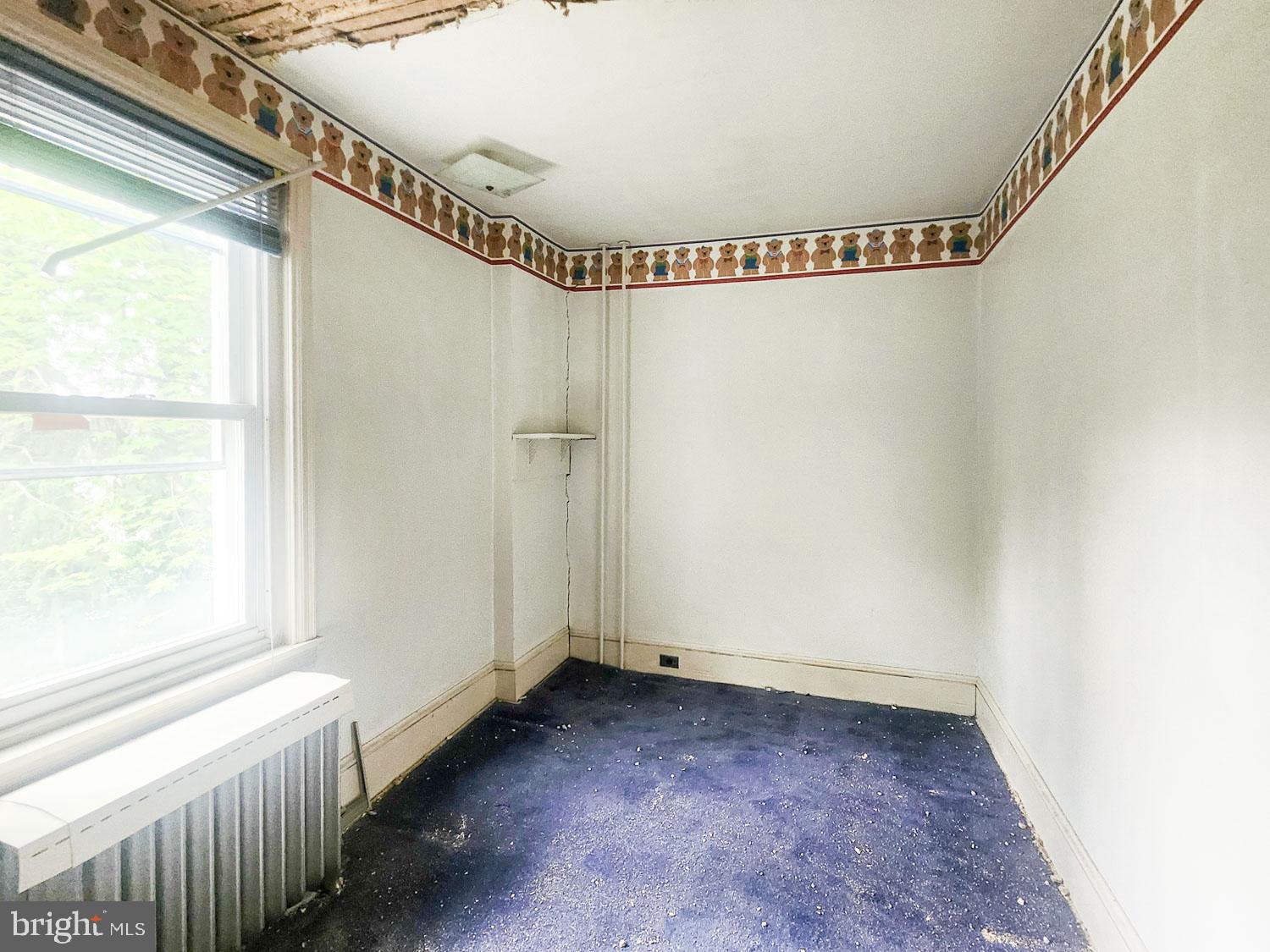 139 W WALNUT STREET