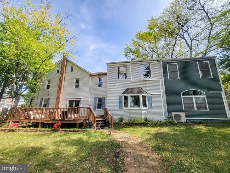 Spacious  home in the heart of North Wales Borough! This 5-bedroom, 1-bath residence combines historic charm with modern convenience, featuring  generous living spaces, and a large backyard. Situated on a quiet street just steps from Main Street shops, dining, and the train station, this home is perfect for families looking for room to grow in a prime location.

All offers must be submitted by the buyer’s agent via HUBZU AUCTION