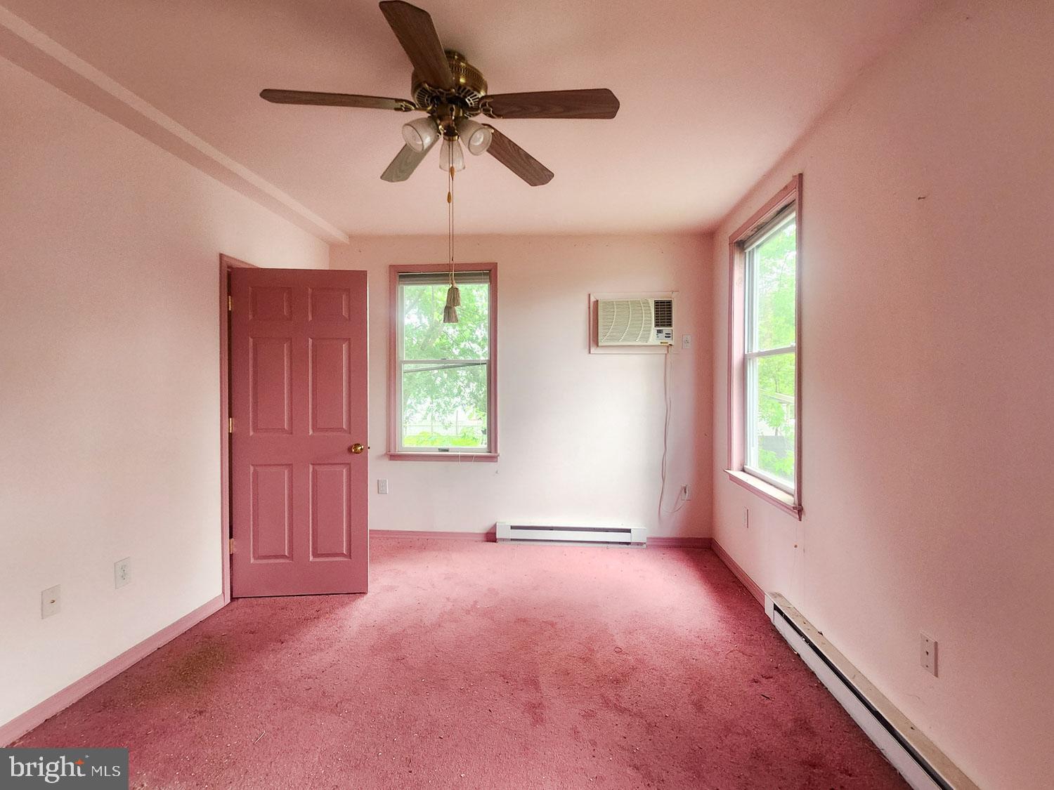 139 W WALNUT STREET