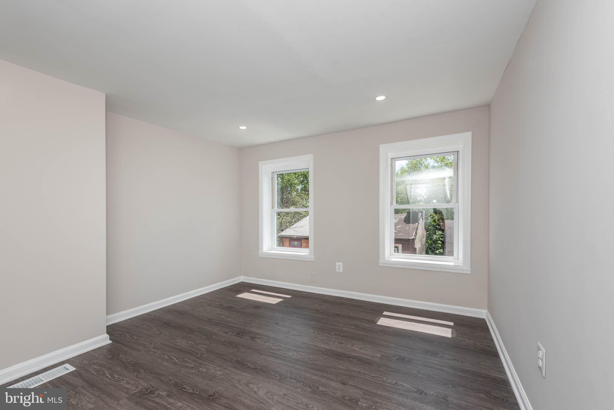 HOLLINS MARKET - Residential Lease