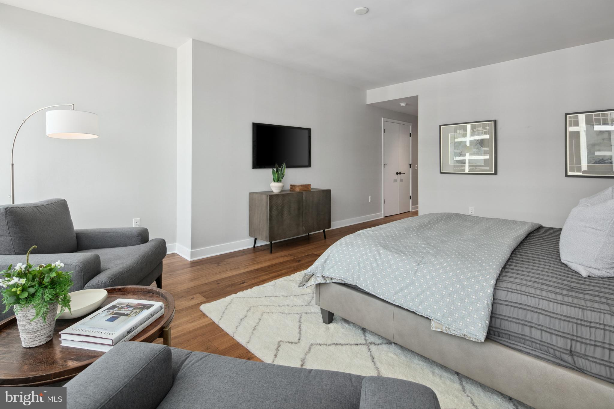 ROSSLYN - Residential