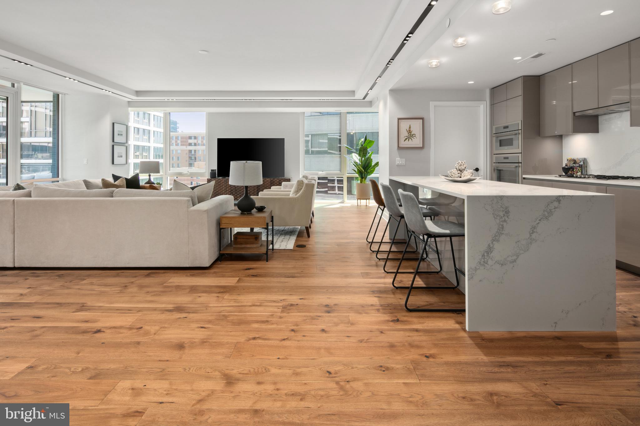 1781 N PIERCE STREET 1003