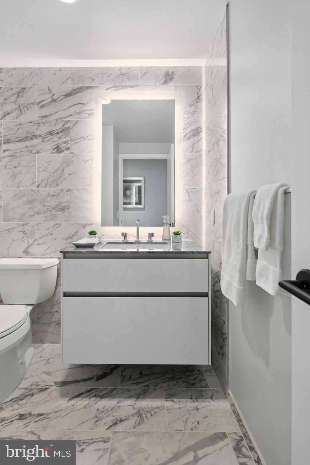 ROSSLYN - Residential