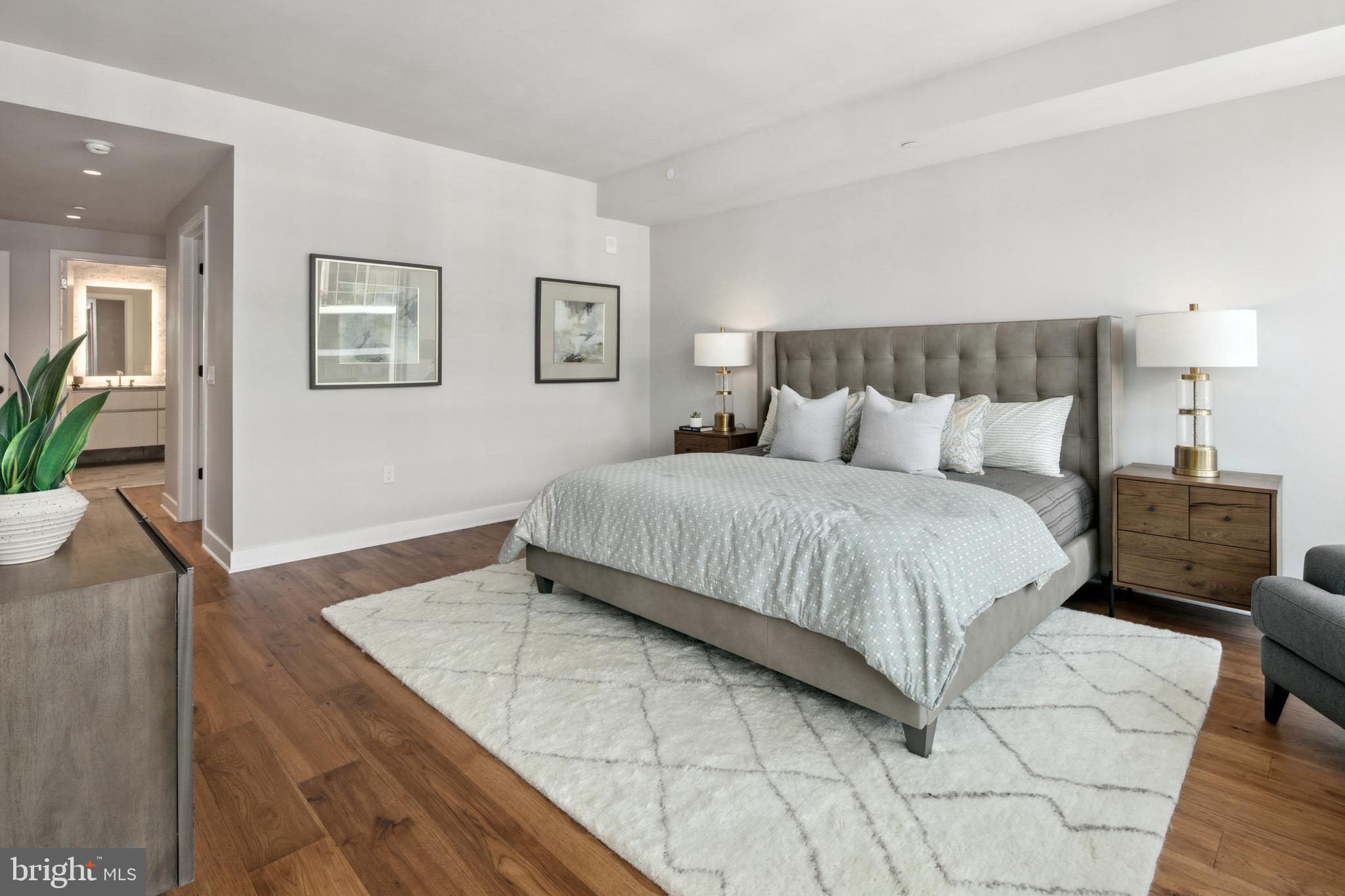 ROSSLYN - Residential