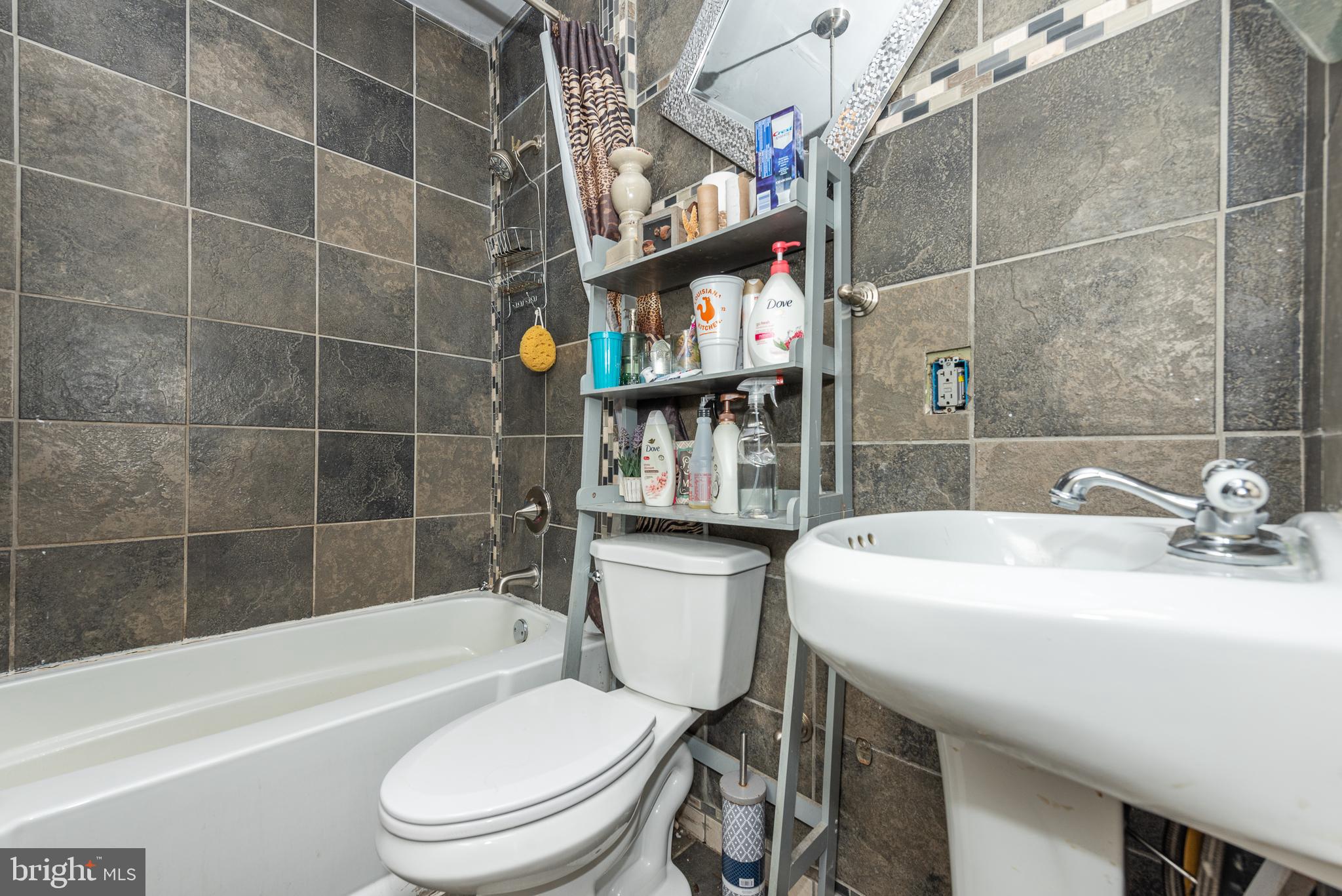 GREENSPRING - Residential