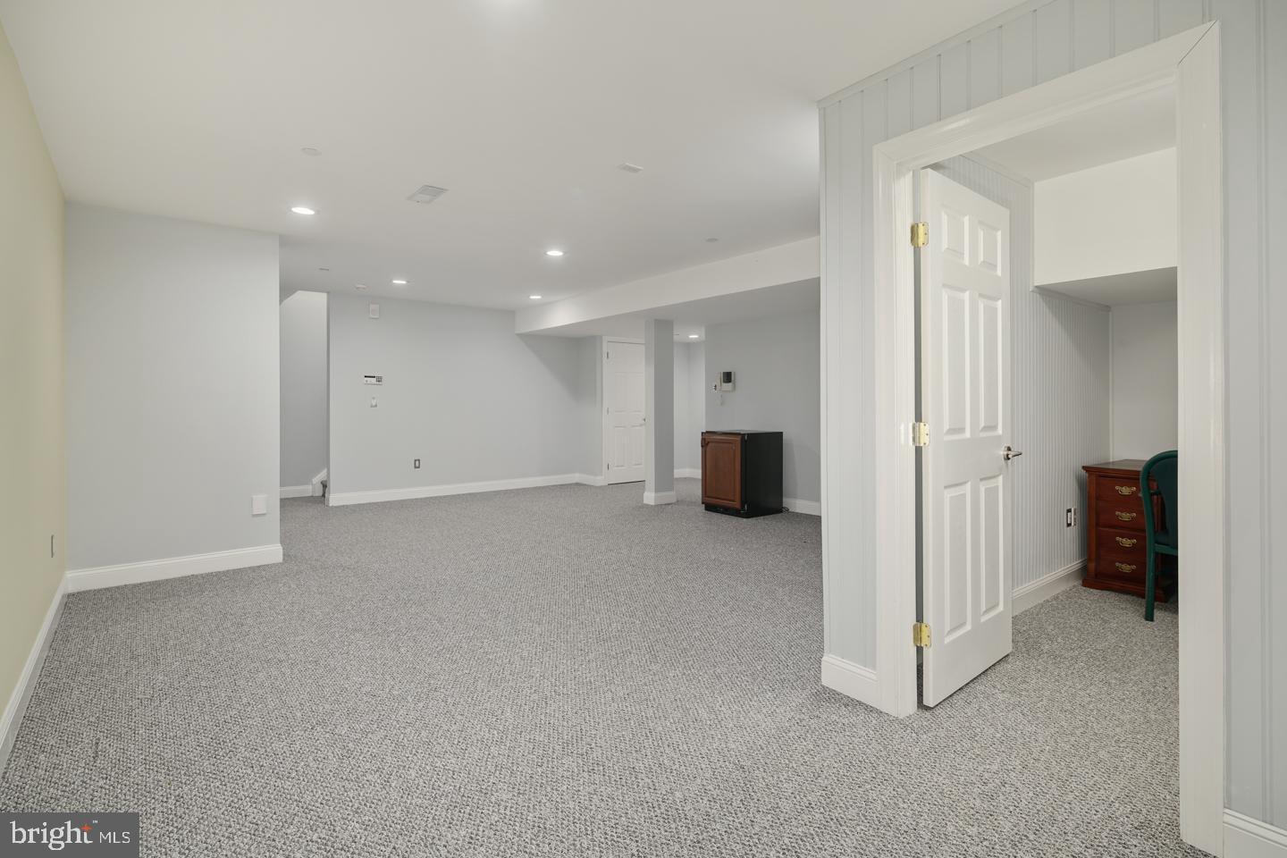 ART MUSEUM AREA - Residential