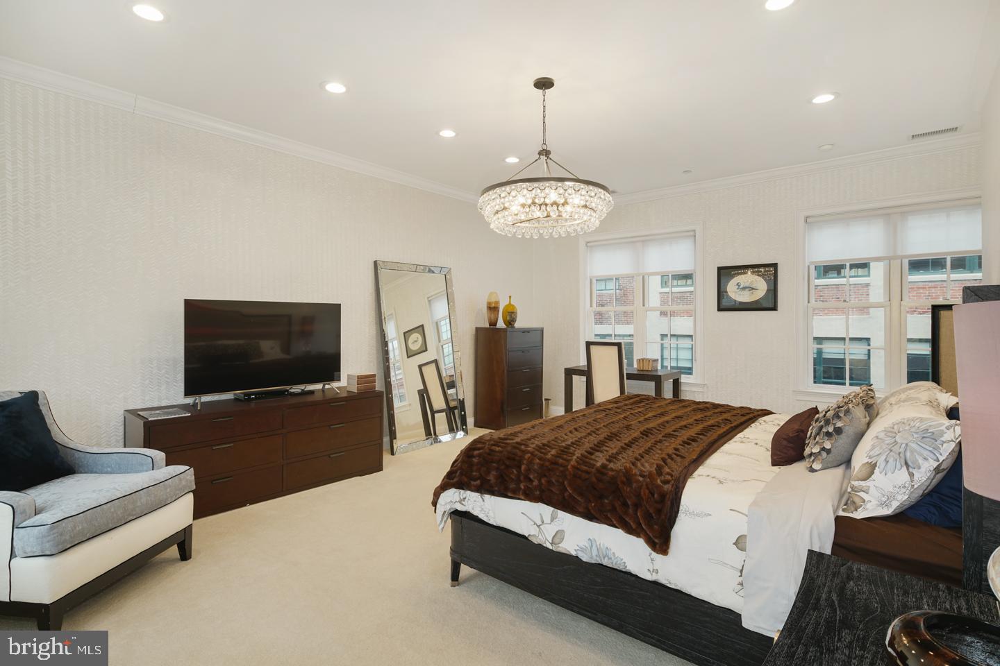 ART MUSEUM AREA - Residential